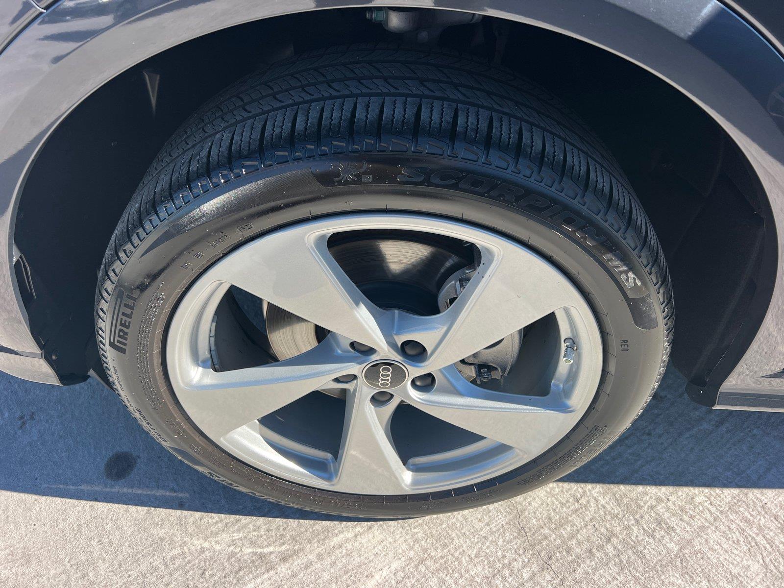 Used 2025 Audi Q5 SUV