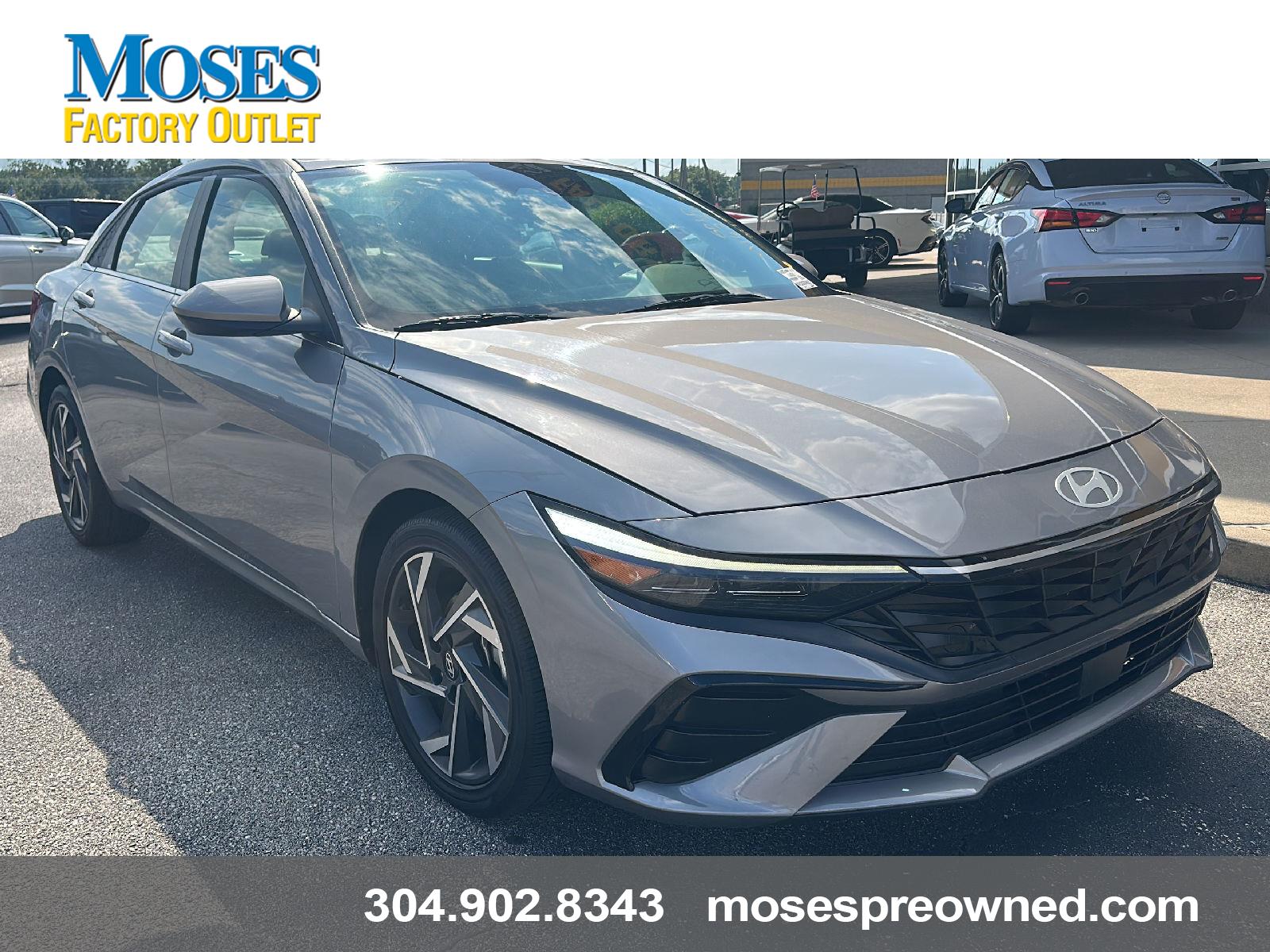 Fluid Metal 2025 Hyundai Elantra Sedan Front-Wheel Drive Continuously Variable Transmission