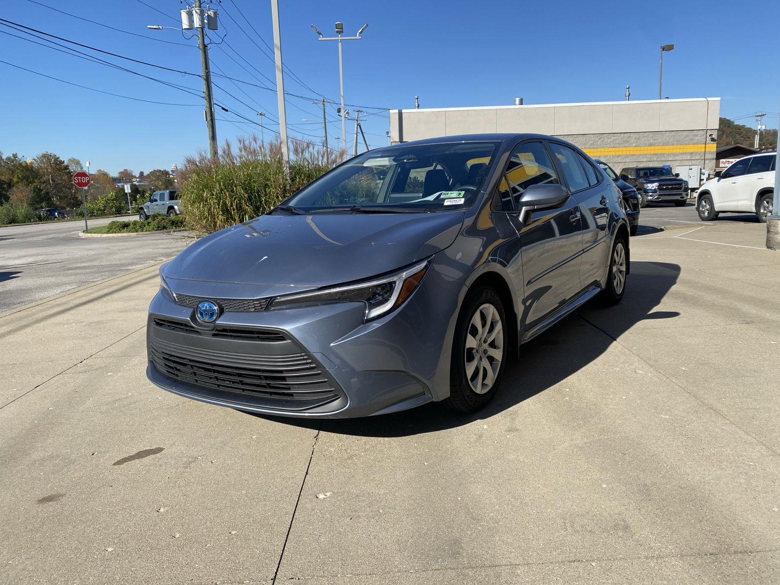 2025 Toyota Corolla Hybrid LE FWD