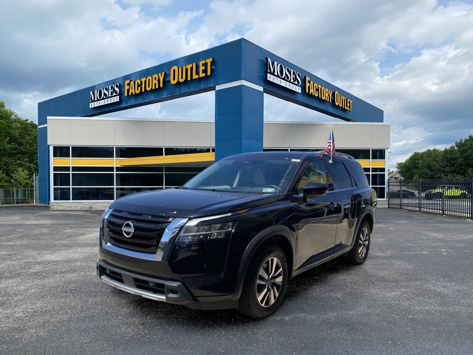 2024 Nissan Pathfinder SL 4WD