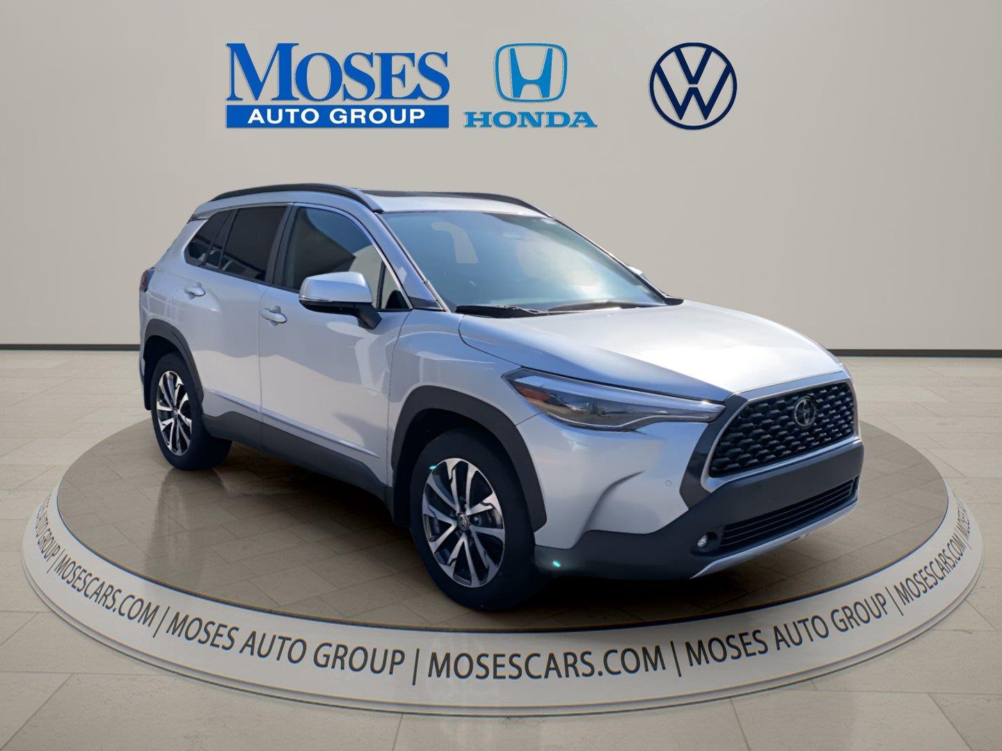  2024 Toyota Corolla Cross XLE AWD   