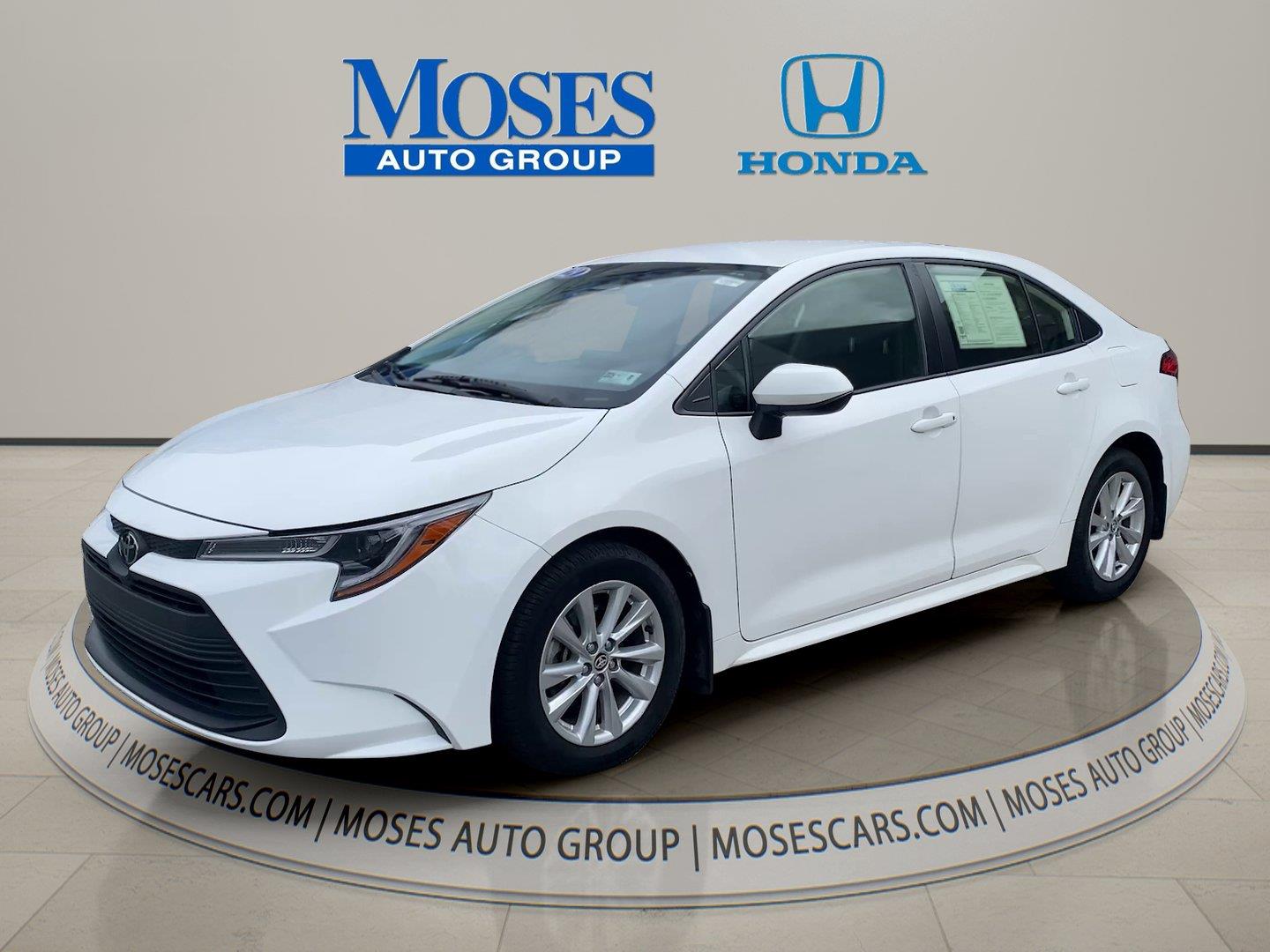  2023 Toyota Corolla LE FWD   