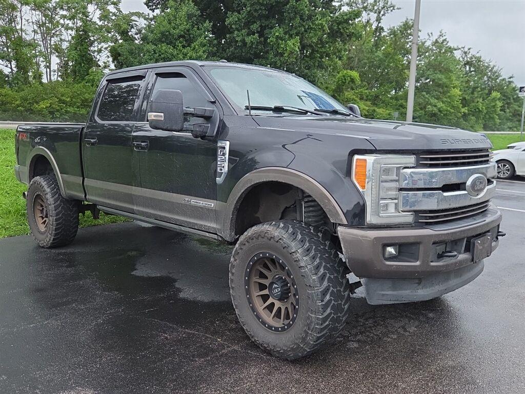 2017 Ford F-250 Super Duty King Ranch Crew Cab 4WD