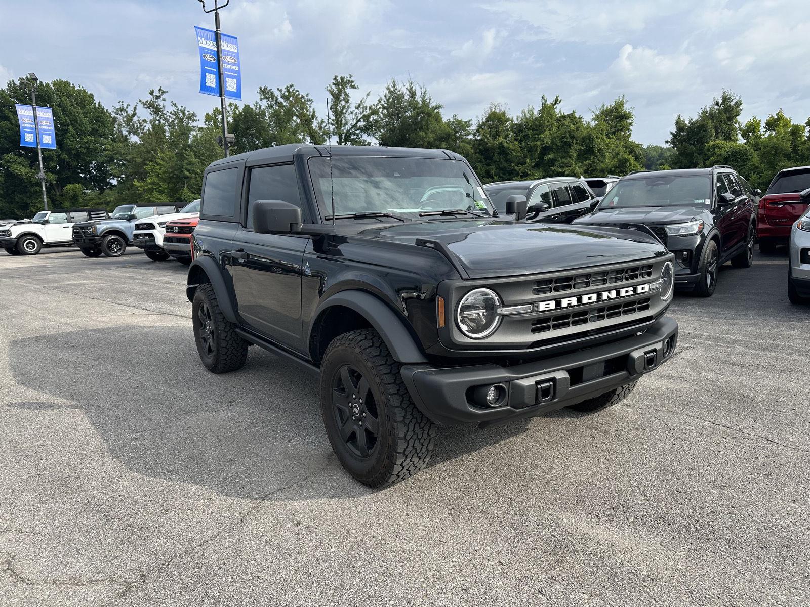 Shadow Black 2024 Ford Bronco SUV / Crossover Four-Wheel Drive Automatic