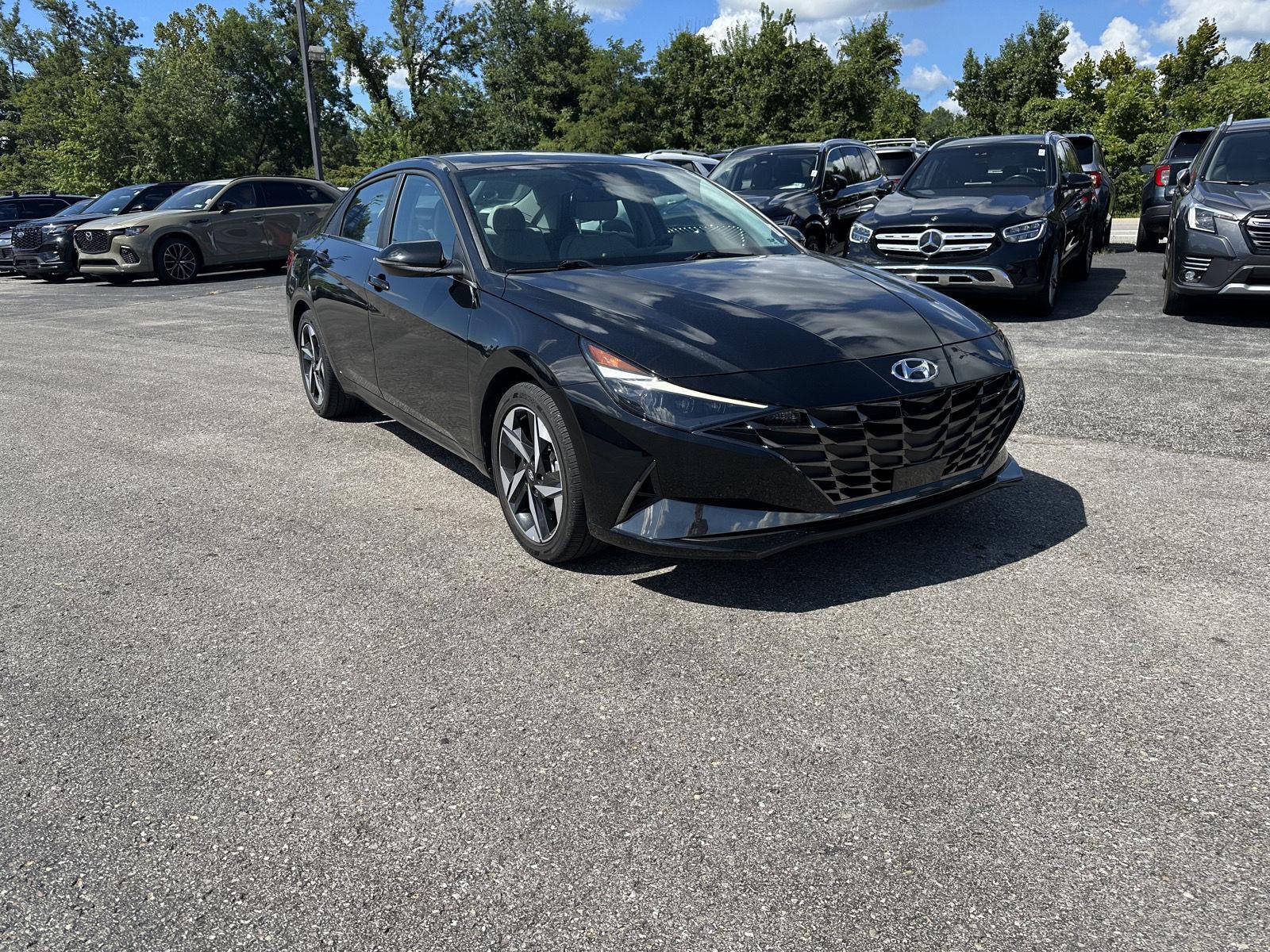  2023 Hyundai Elantra Hybrid Limited FWD   