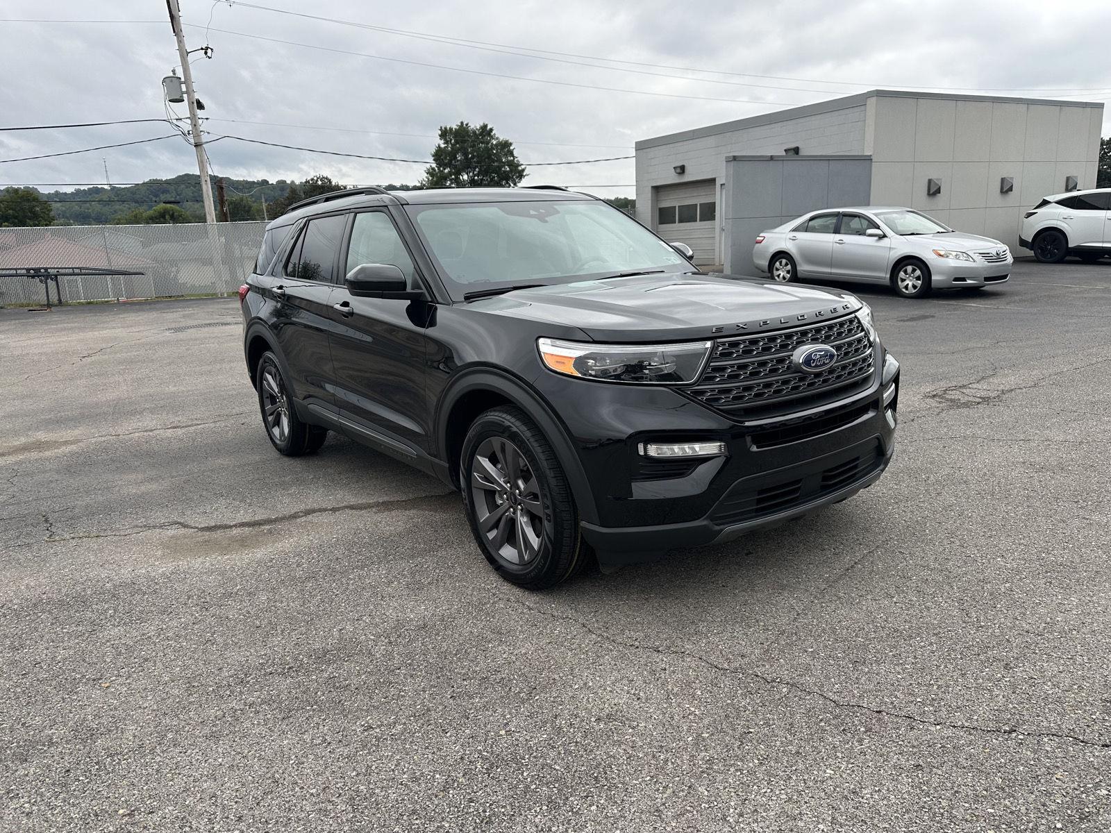 2024 Ford Explorer XLT AWD