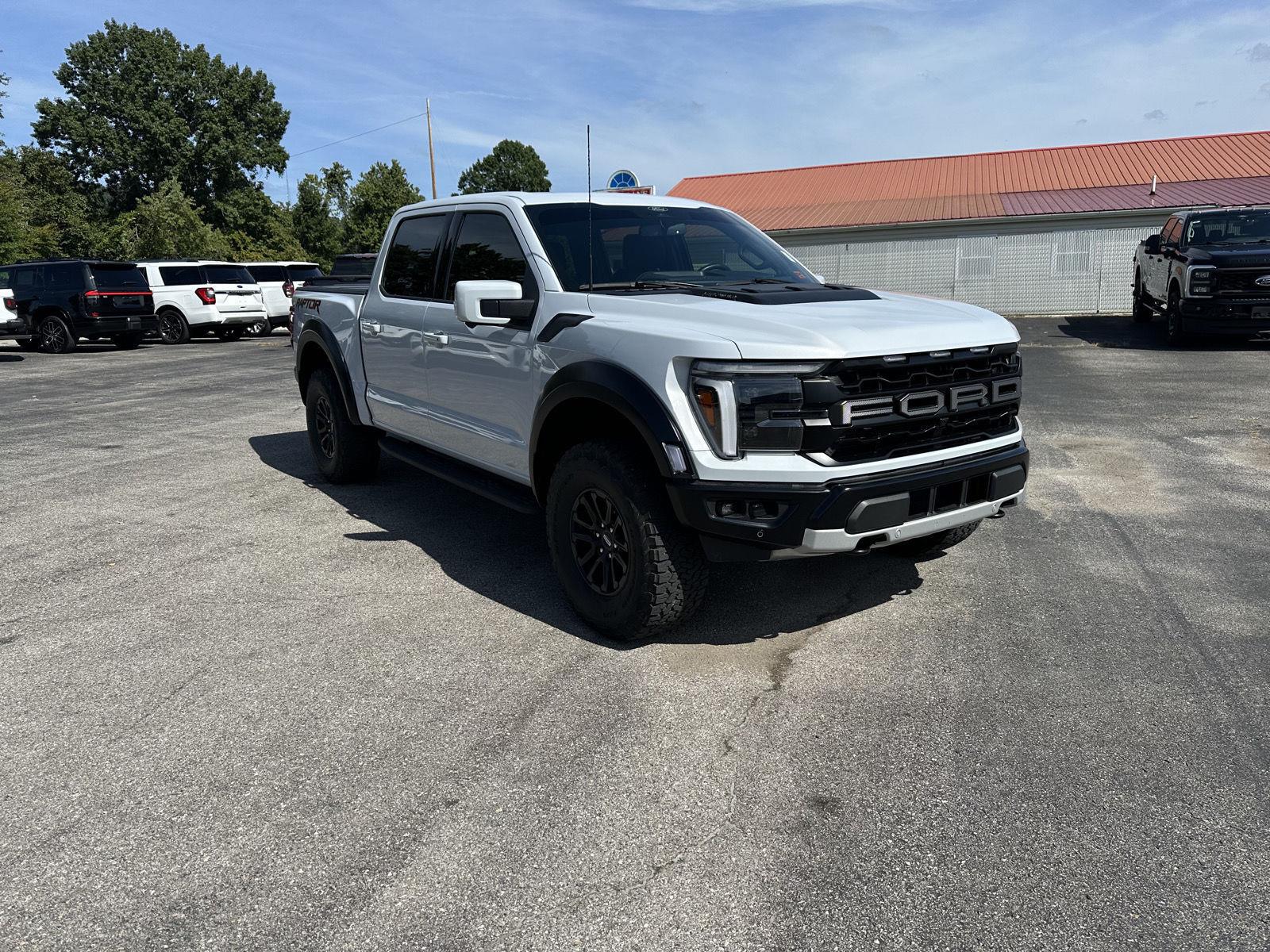 Space White 2025 Ford F-150 Pickup Truck Four-Wheel Drive Automatic