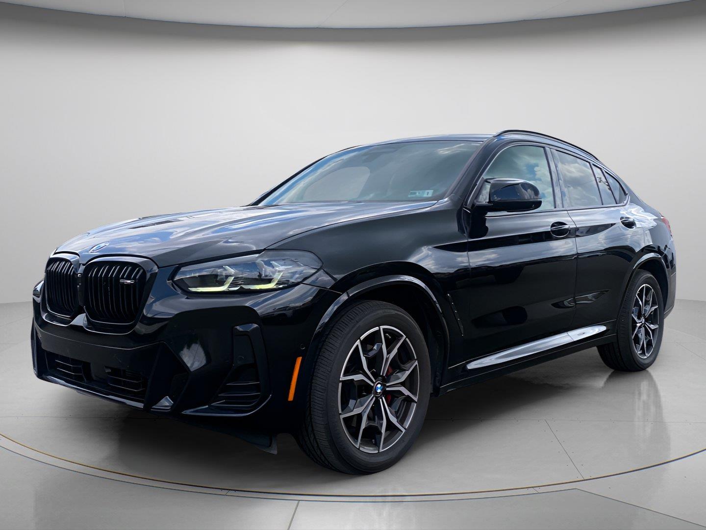  2022 BMW X4 M40i AWD   