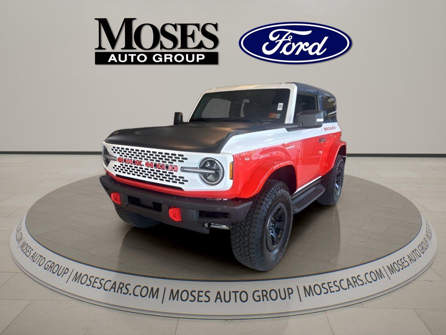 Oxford White 2025 Ford Bronco SUV / Crossover Four-Wheel Drive Automatic