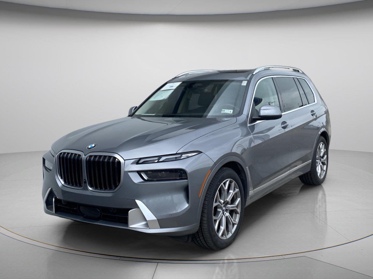  2024 BMW X7 xDrive40i AWD   