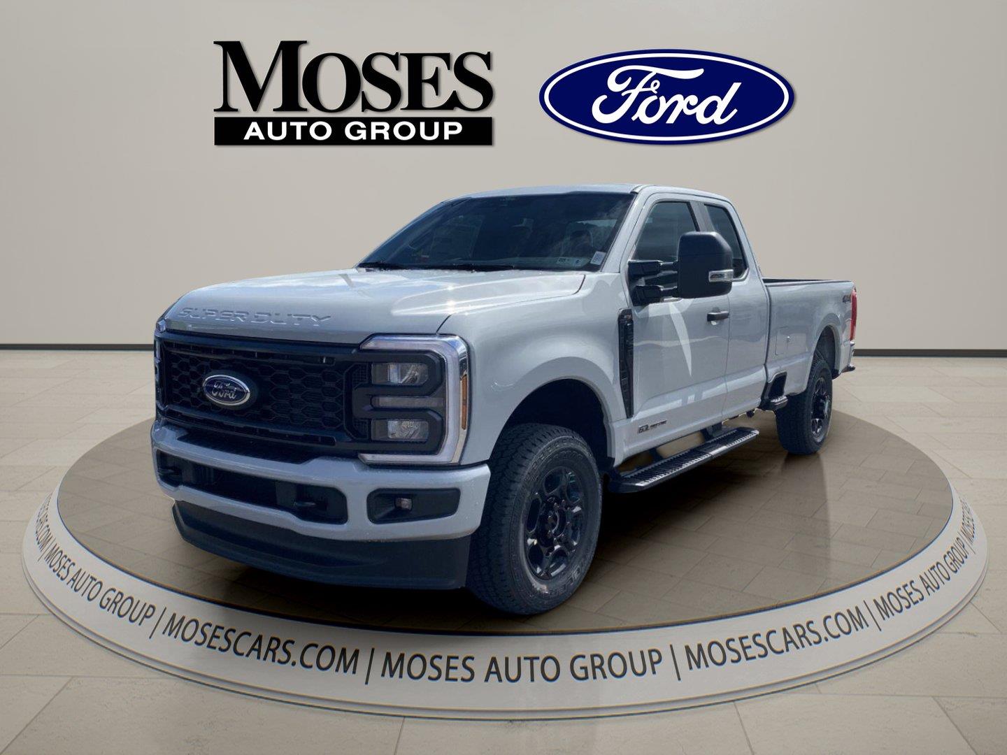 Avalanche Gray 2026 Ford F-250 Super Duty Pickup Truck Four-Wheel Drive Automatic
