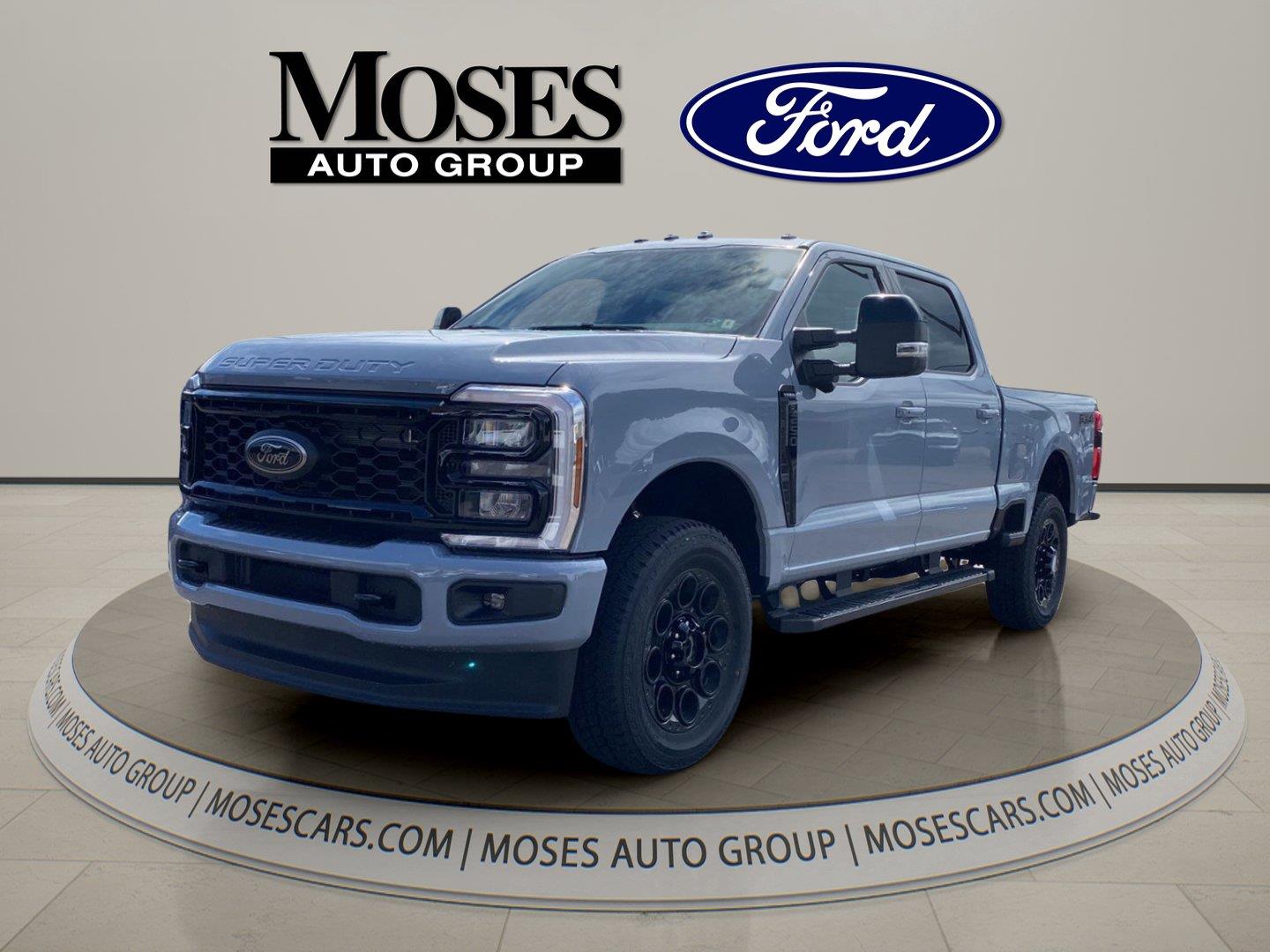 Glacier Gray Metallic Tri-Coat 2026 Ford F-250 Super Duty Pickup Truck Four-Wheel Drive Automatic