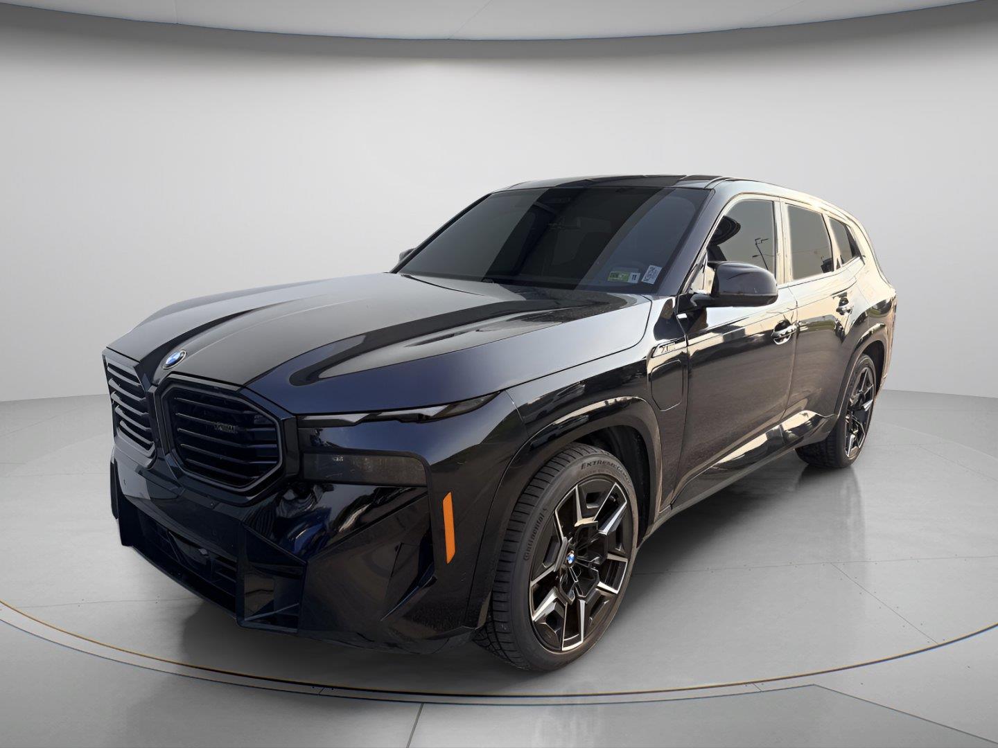 2025 BMW XM AWD