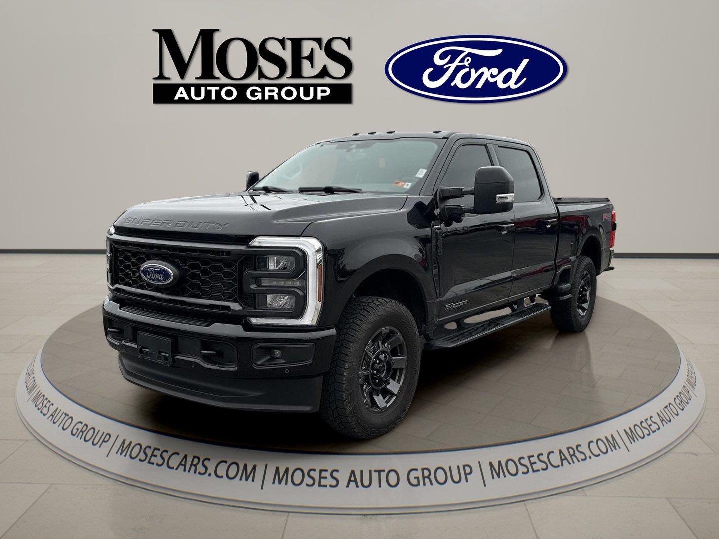 Agate Black 2024 Ford F-250 Super Duty Pickup Truck Four-Wheel Drive Automatic