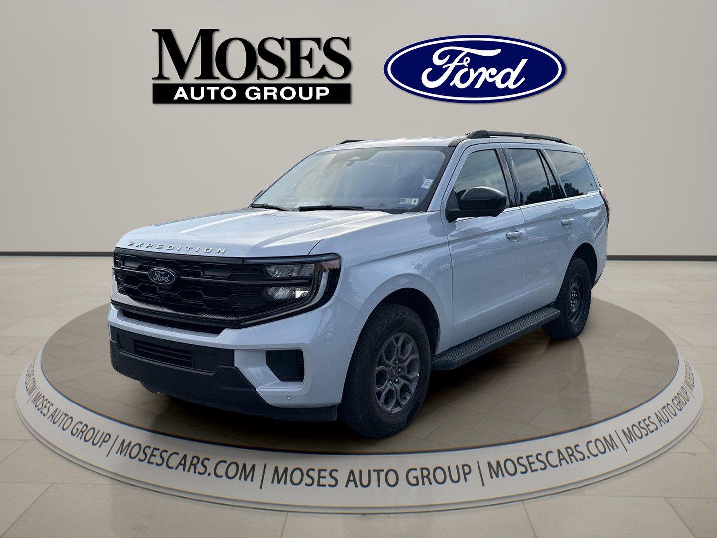 Space Silver 2025 Ford Expedition SUV / Crossover Four-Wheel Drive Automatic