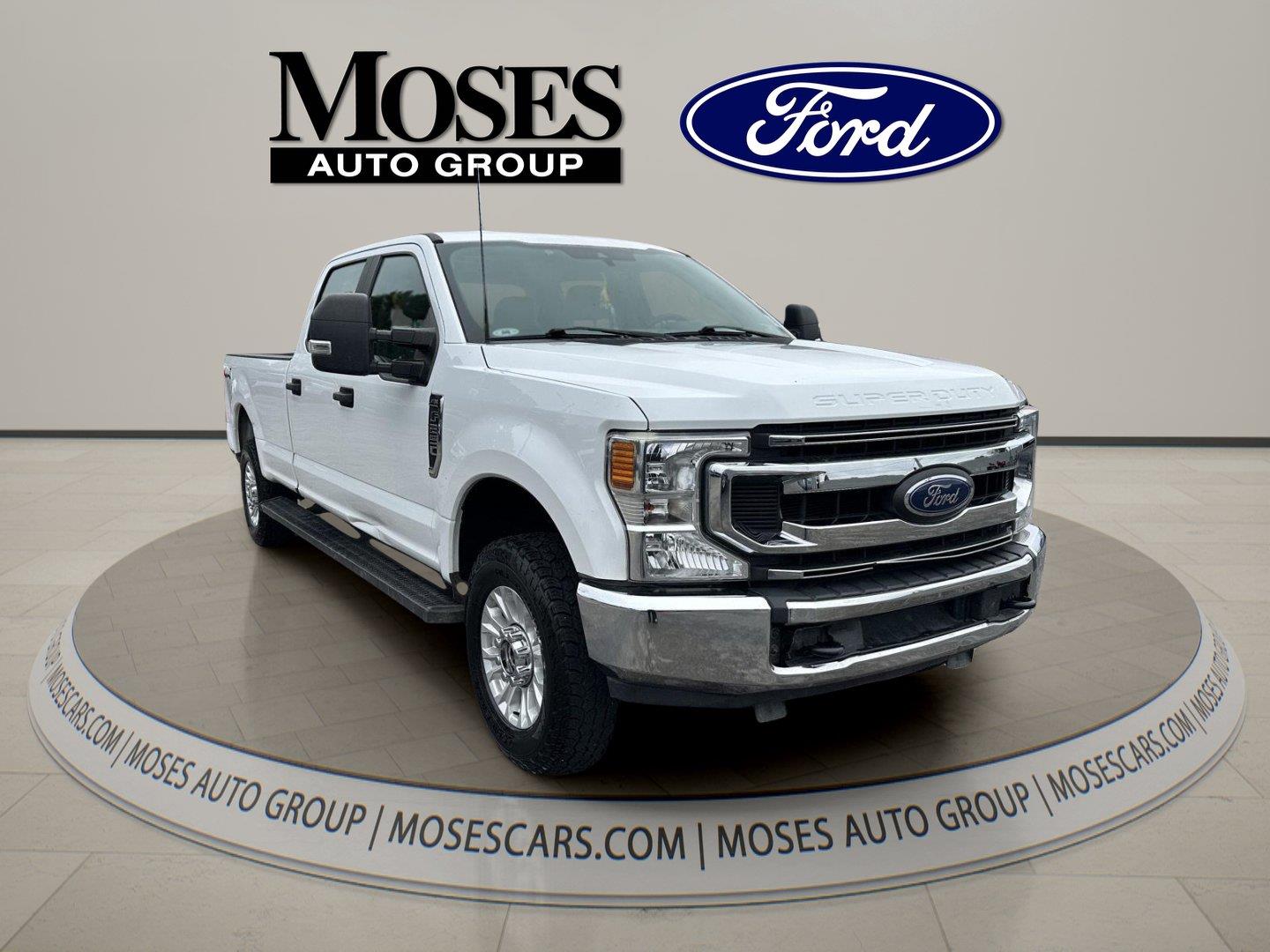 Oxford White 2022 Ford F-250 Super Duty Pickup Truck Four-Wheel Drive 6-Speed Automatic
