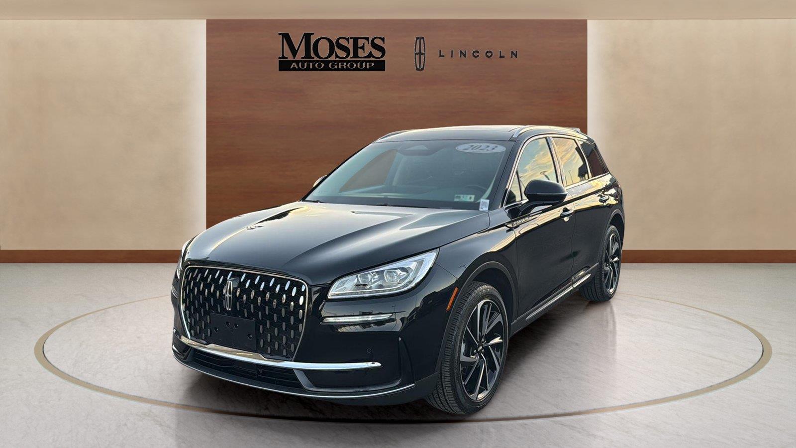  2023 Lincoln Corsair Reserve AWD   