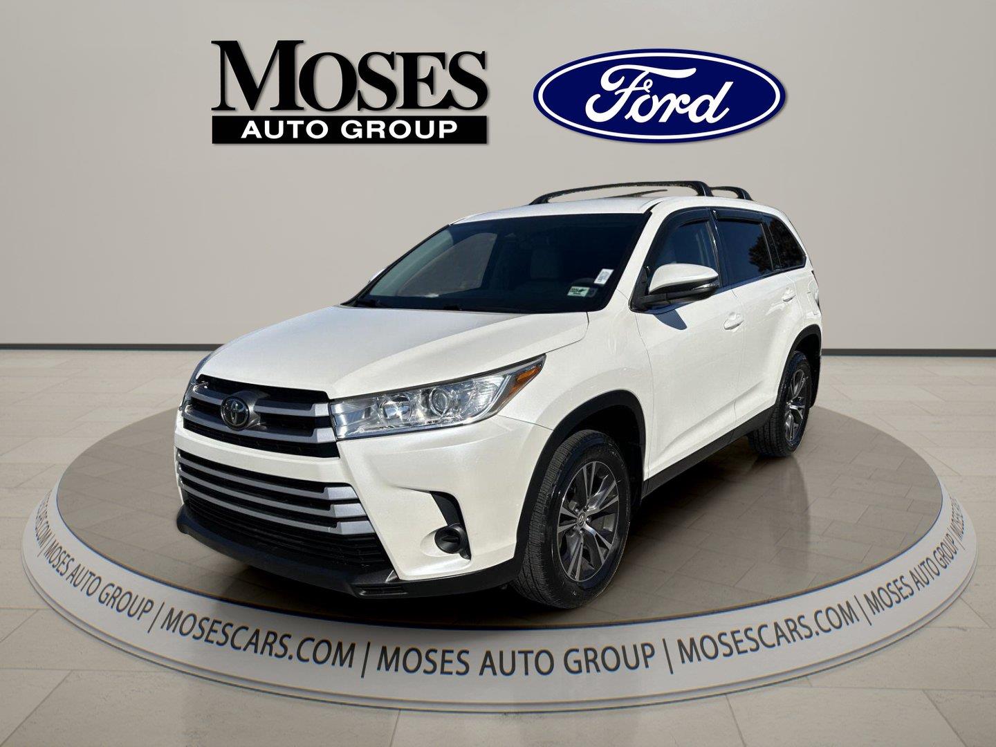 White (Blizzard Pearl) 2019 Toyota Highlander SUV / Crossover All-Wheel Drive Automatic