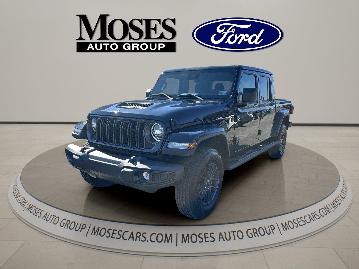 2025 Jeep Gladiator Sport S Crew Cab 4WD