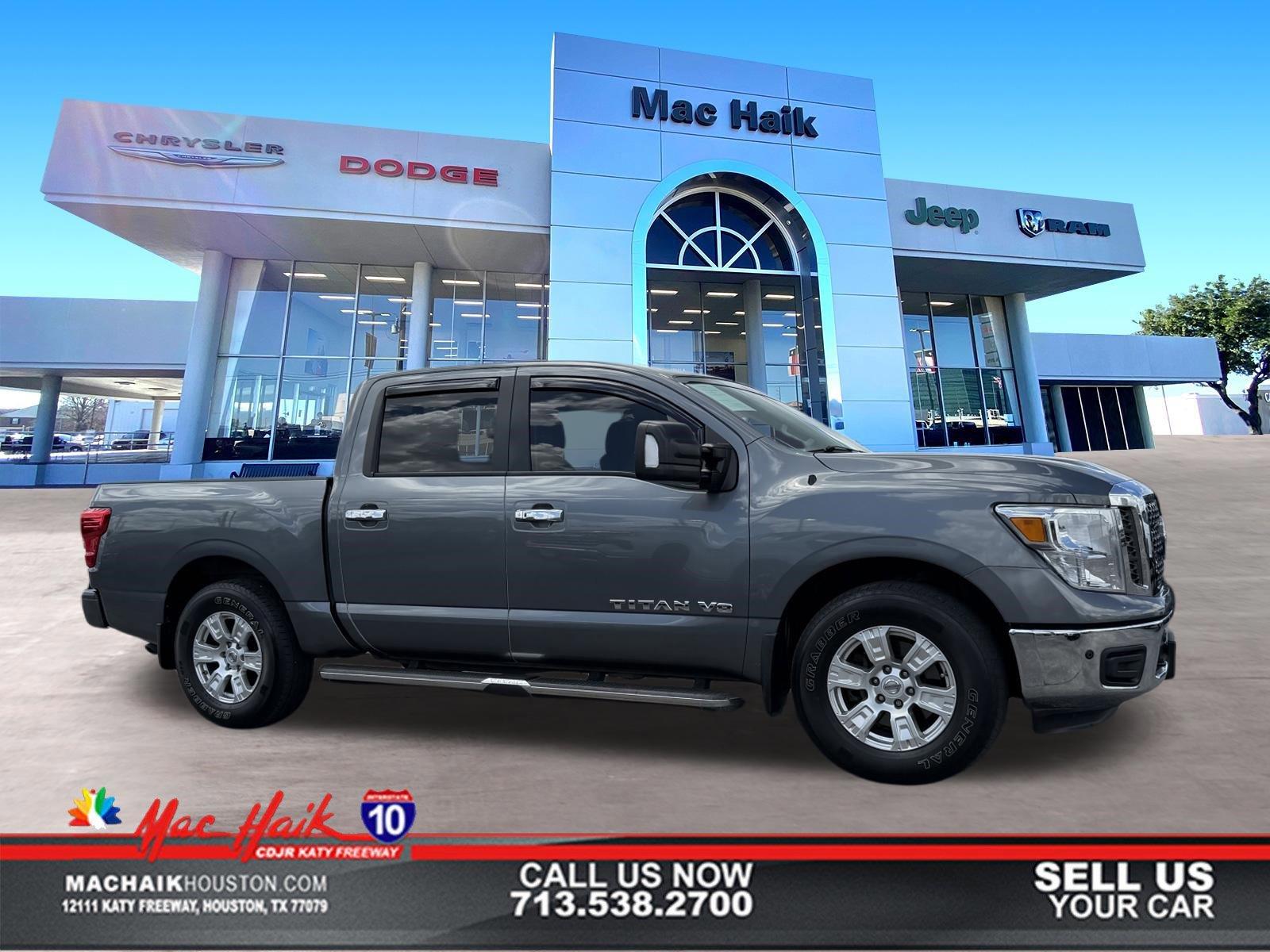2018 Nissan Titan SV Crew Cab RWD