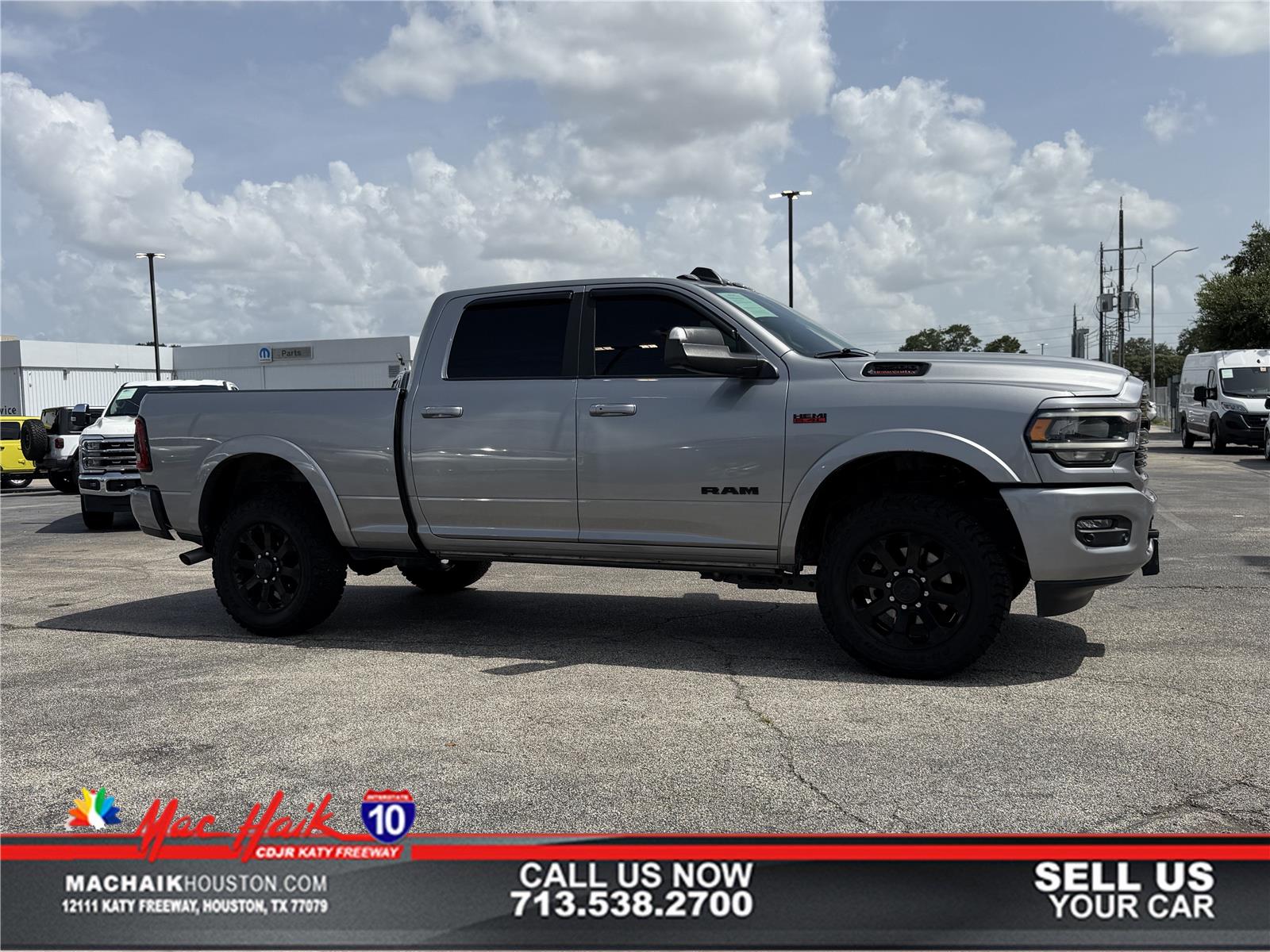  2022 RAM 2500 Laramie Crew Cab 4WD   
