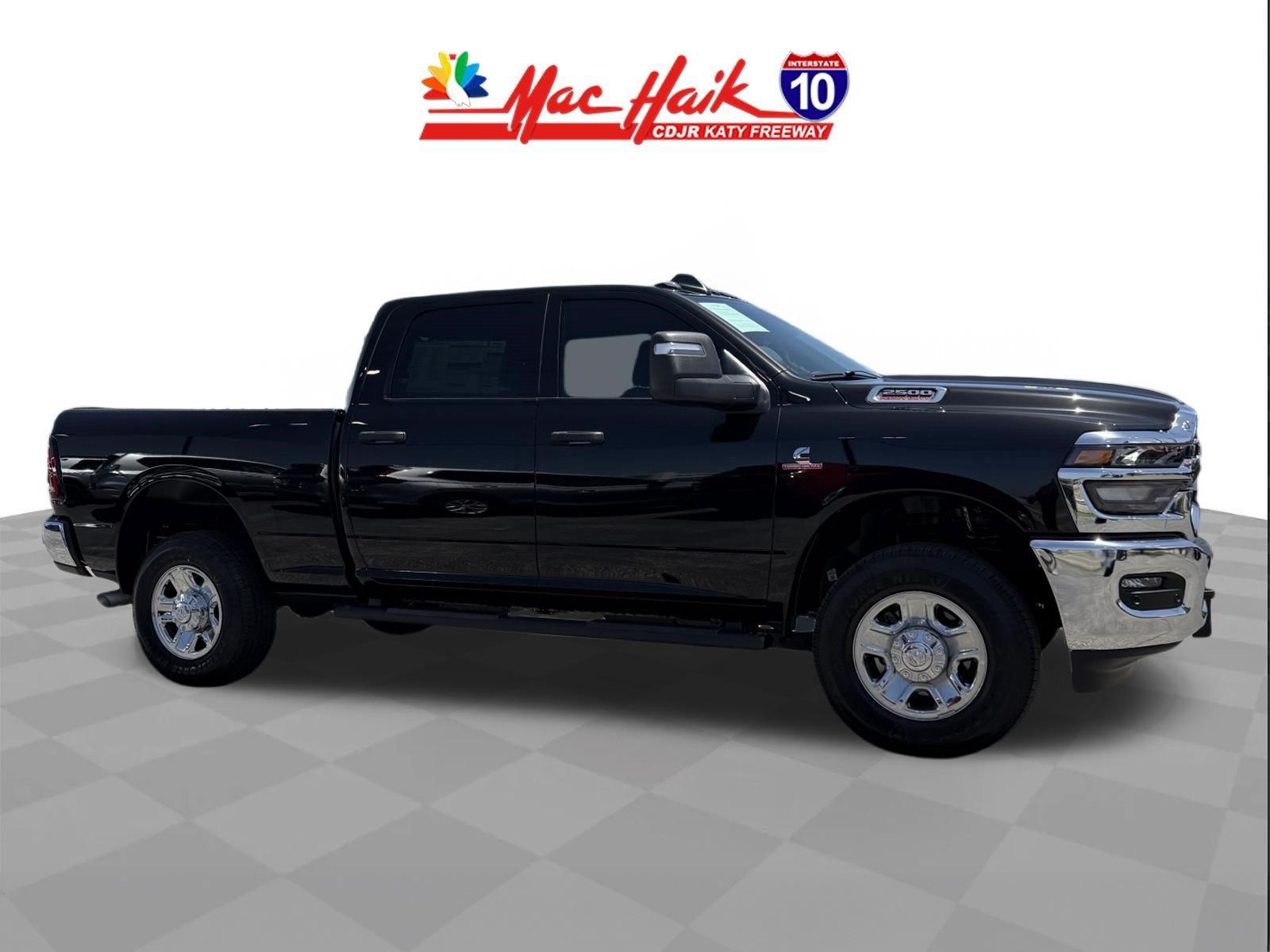 Diamond Black Crystal Pearlcoat 2025 RAM 2500 Pickup Truck Four-Wheel Drive 8-Speed Automatic