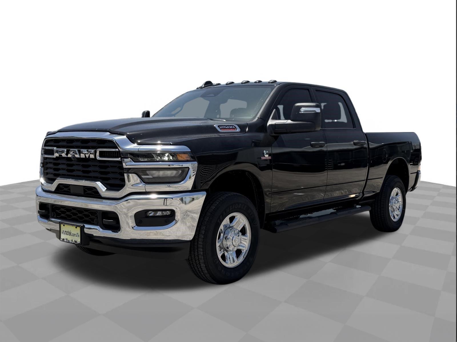 Diamond Black Crystal Pearlcoat 2025 RAM 2500 Pickup Truck Four-Wheel Drive 8-Speed Automatic