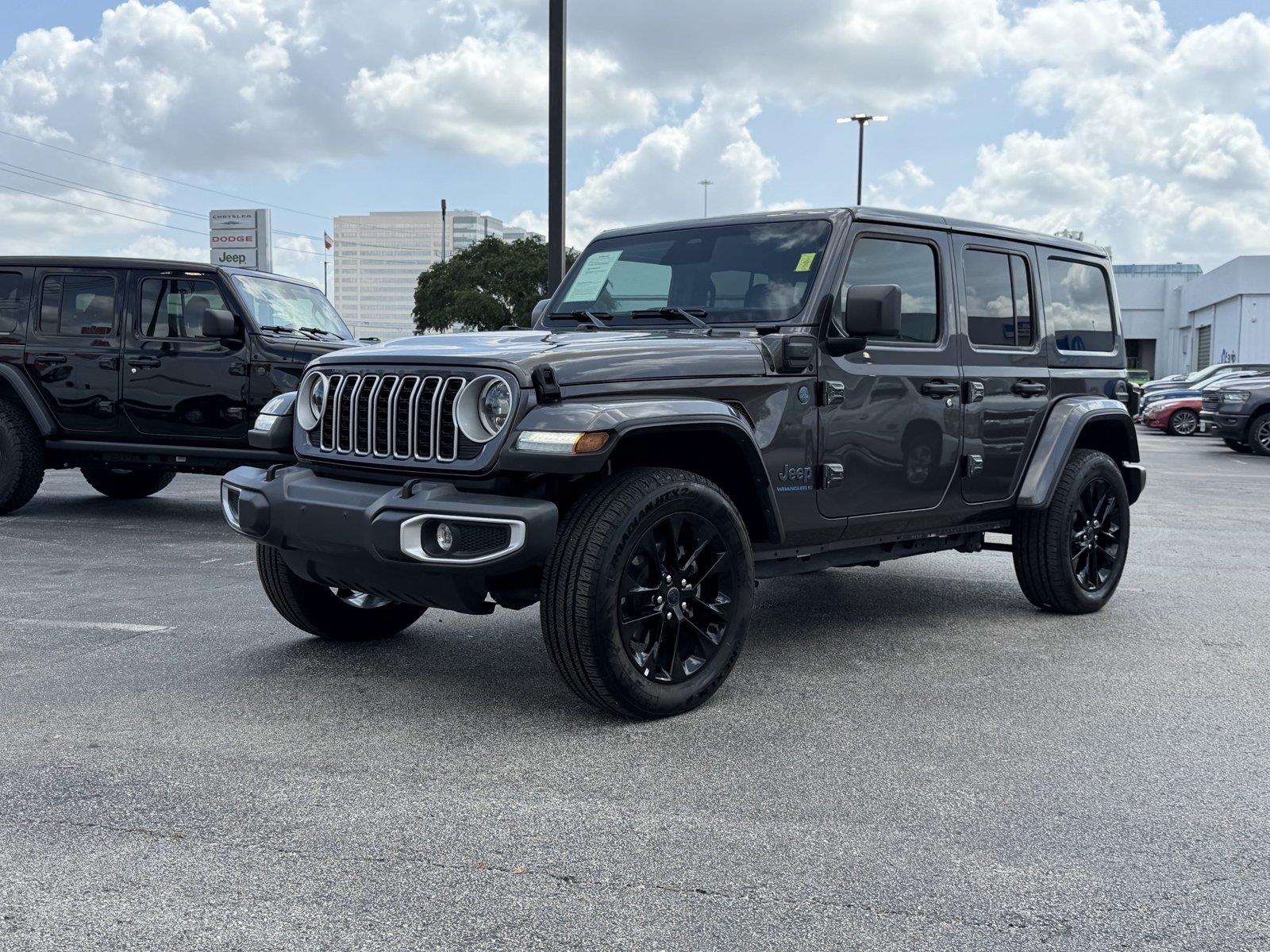  2025 Jeep Wrangler 4xe Sahara 4WD   
