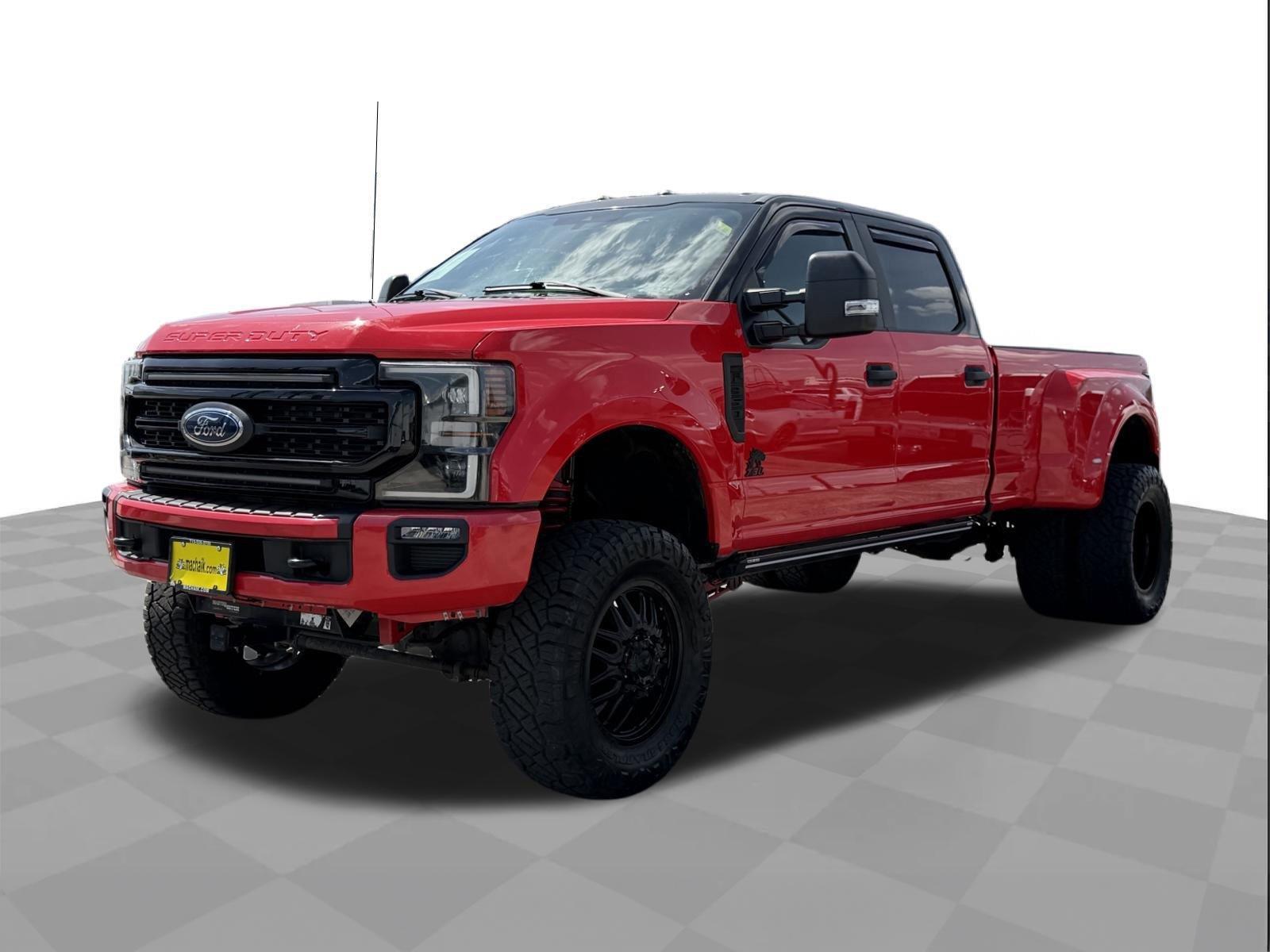 Race Red 2022 Ford F-350 Super Duty Pickup Truck Four-Wheel Drive Automatic