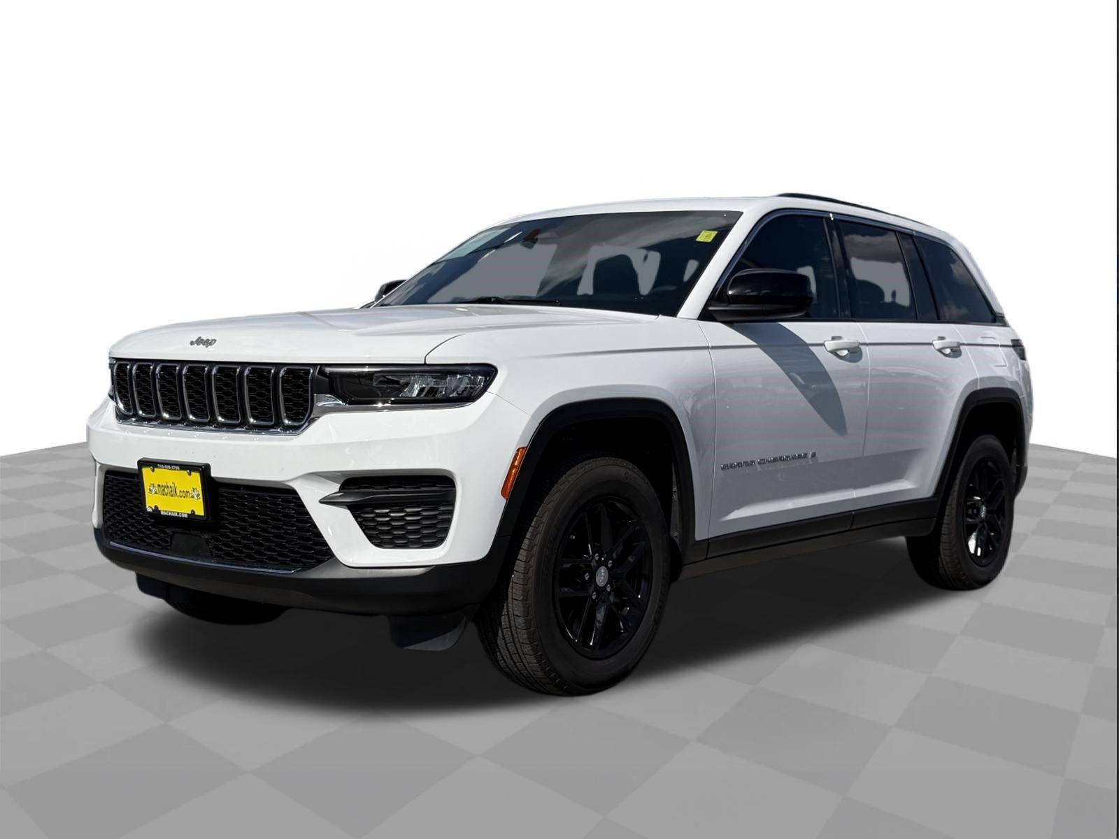 Bright White Clearcoat 2025 Jeep Grand Cherokee SUV / Crossover Four-Wheel Drive 8-Speed Automatic