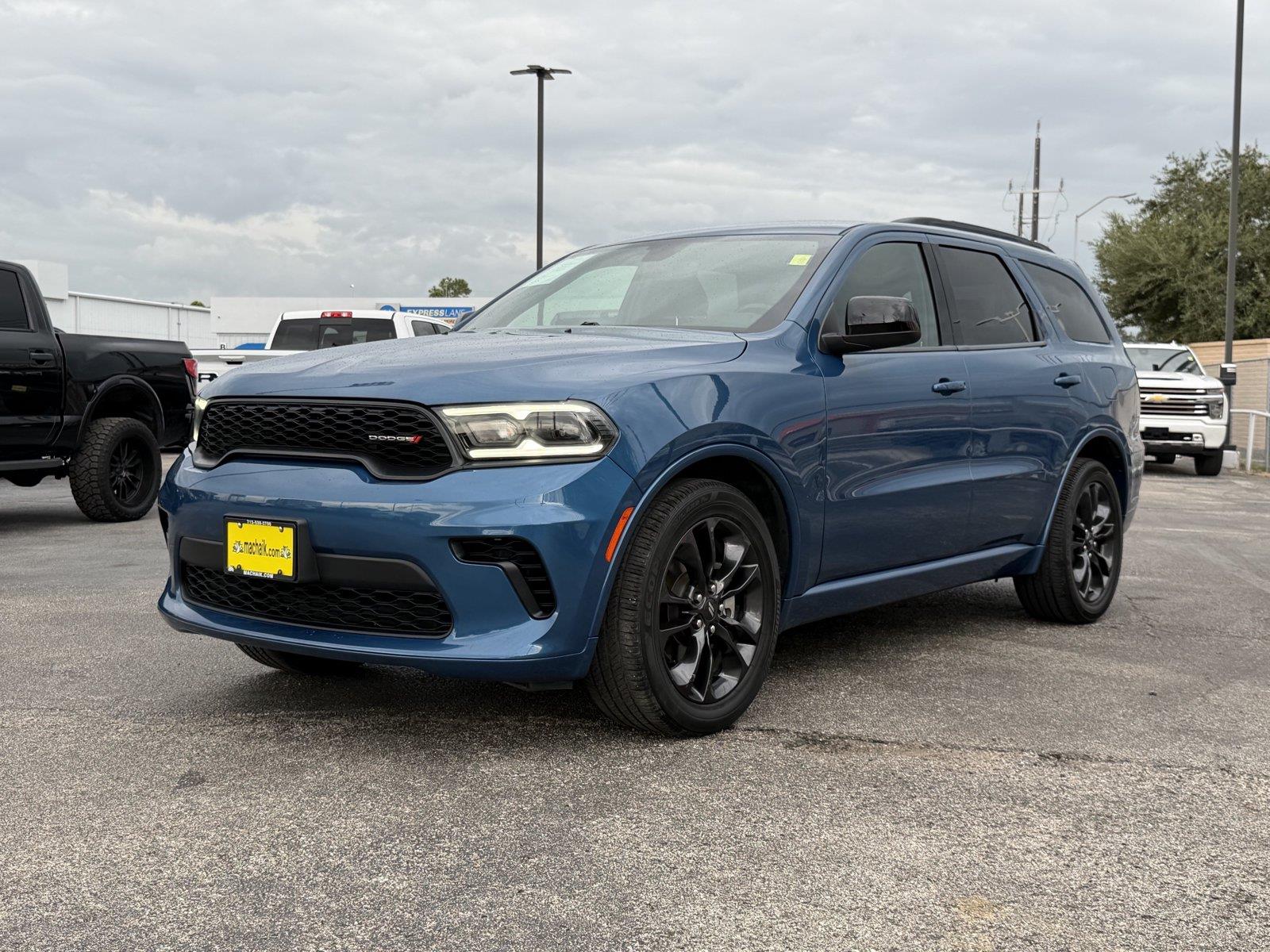 Blue (Frostbite Pearlcoat) 2025 Dodge Durango SUV / Crossover Rear-Wheel Drive 8-Speed Automatic