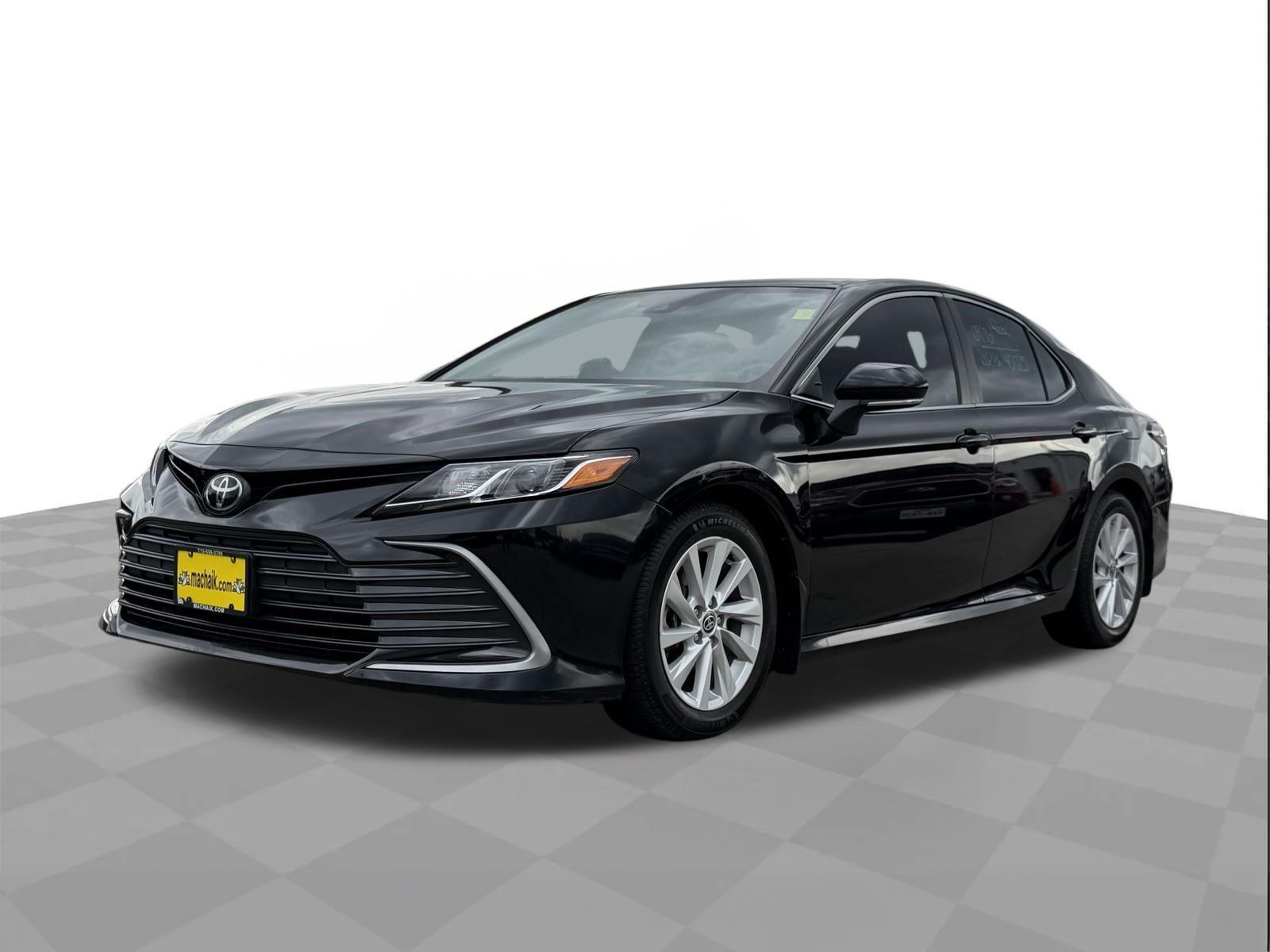 Midnight Black Metallic 2024 Toyota Camry Sedan Front-Wheel Drive Automatic