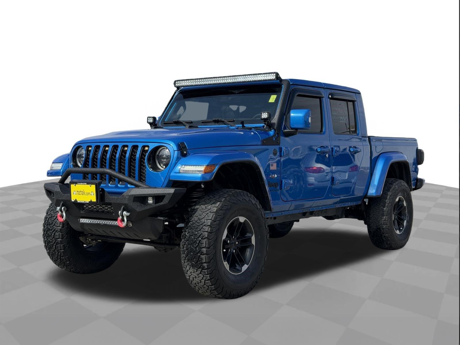 Hydro Blue Pearlcoat 2023 Jeep Gladiator Pickup Truck Four-Wheel Drive 8-Speed Automatic