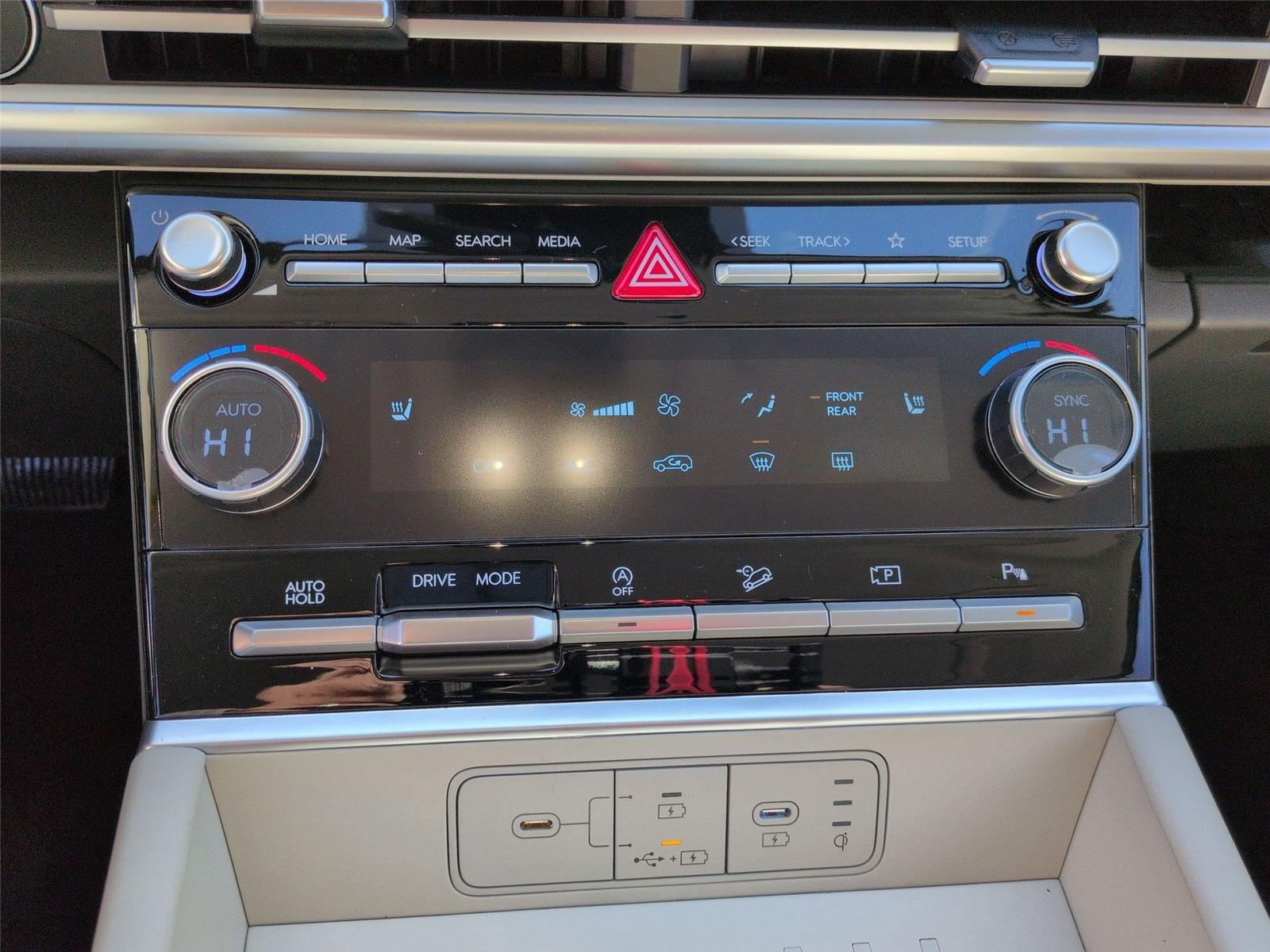 New 2026 Phantom Black Hyundai SEL image 21