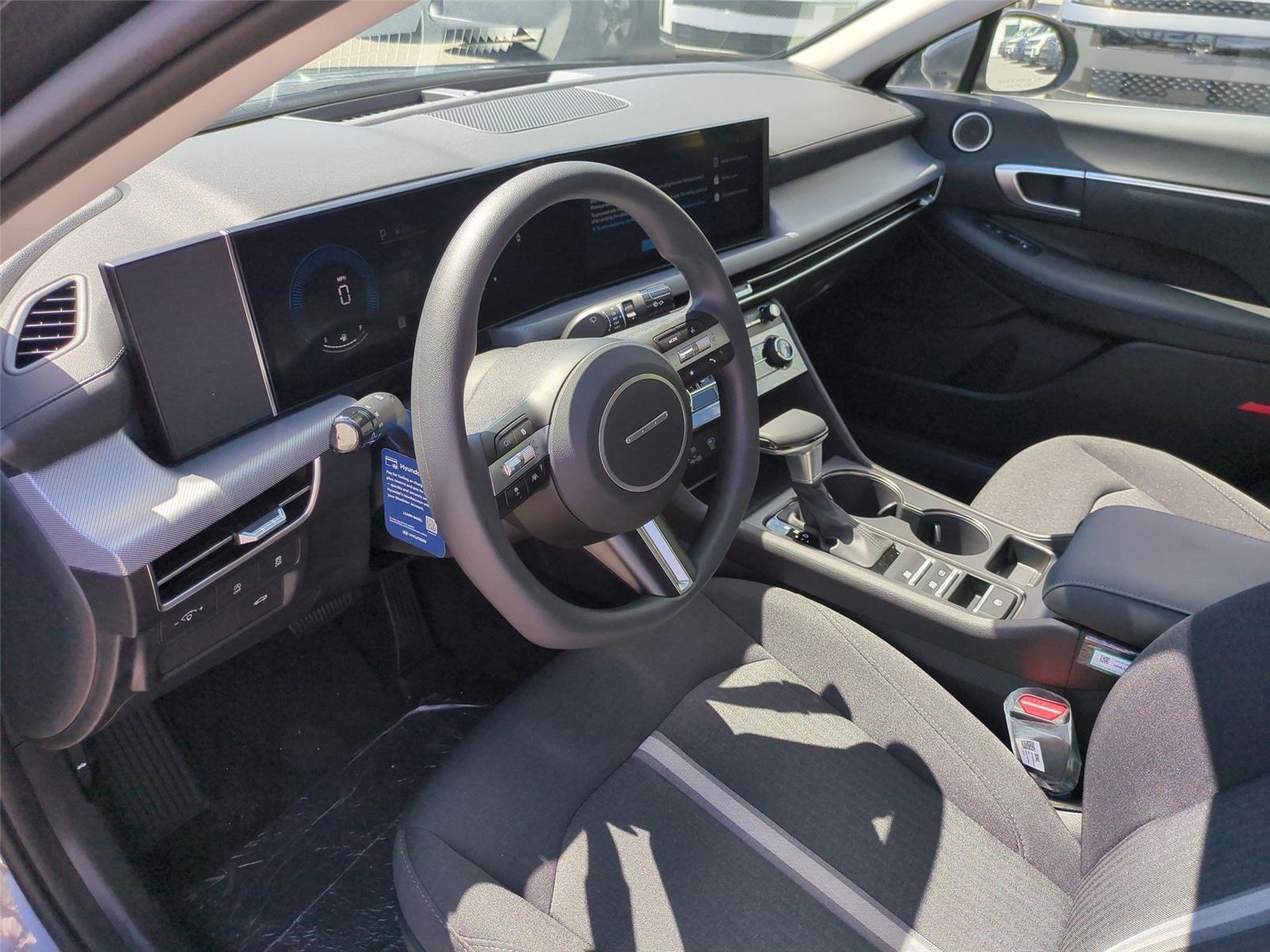 New 2026 Portofino Gray Hyundai SE image 18