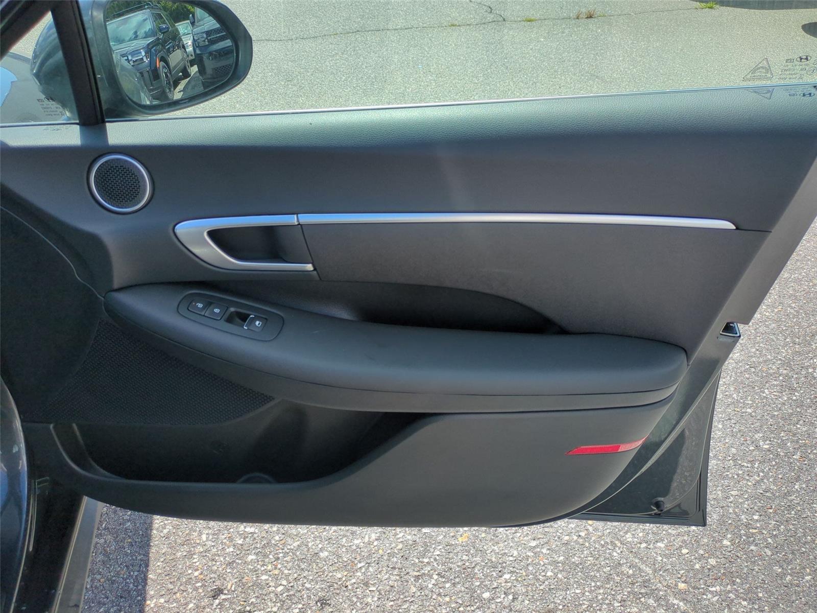 New 2026 Portofino Gray Hyundai SE image 34