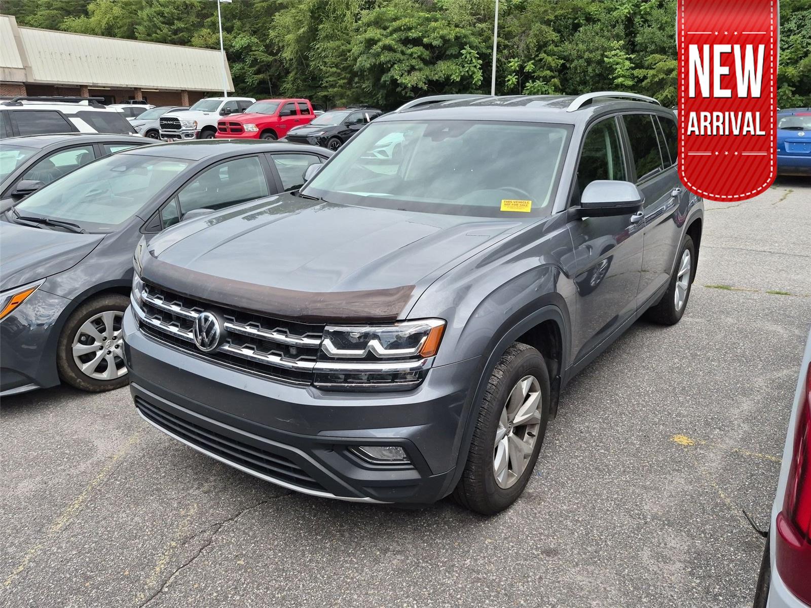 2018 Volkswagen Atlas SE with Technology