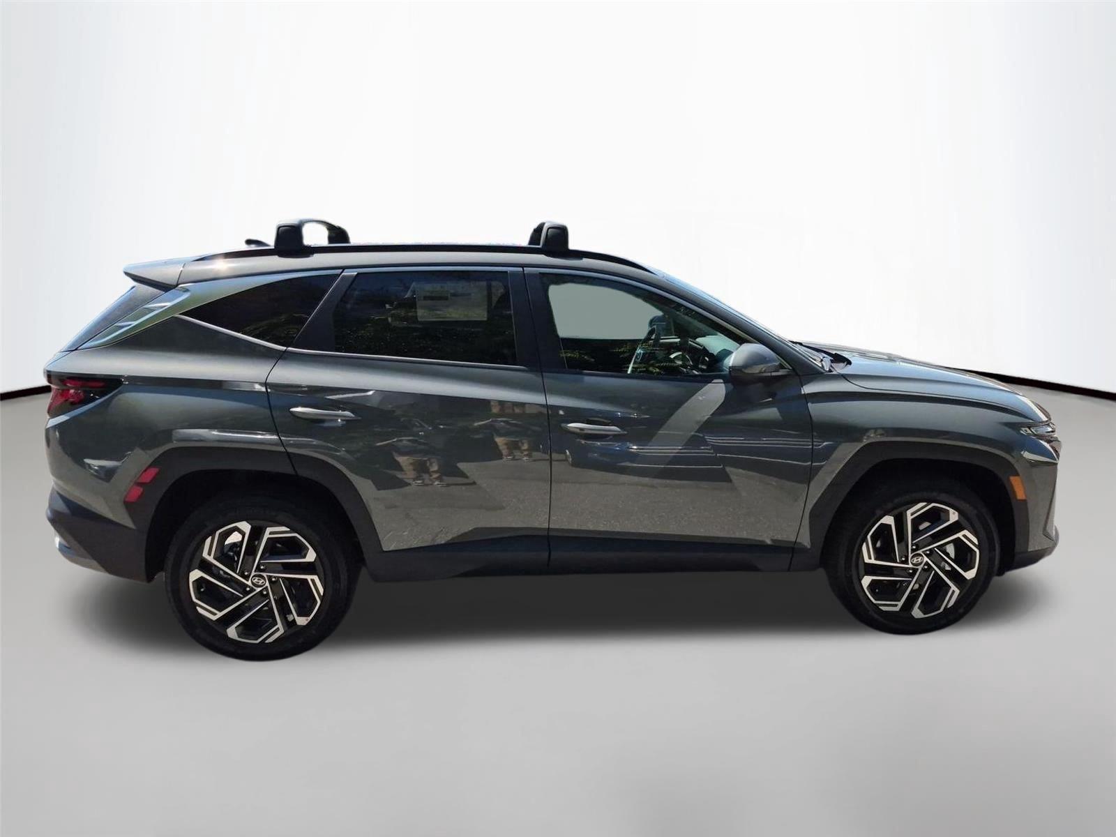New 2026 Hampton Gray Hyundai SEL Plus image 6