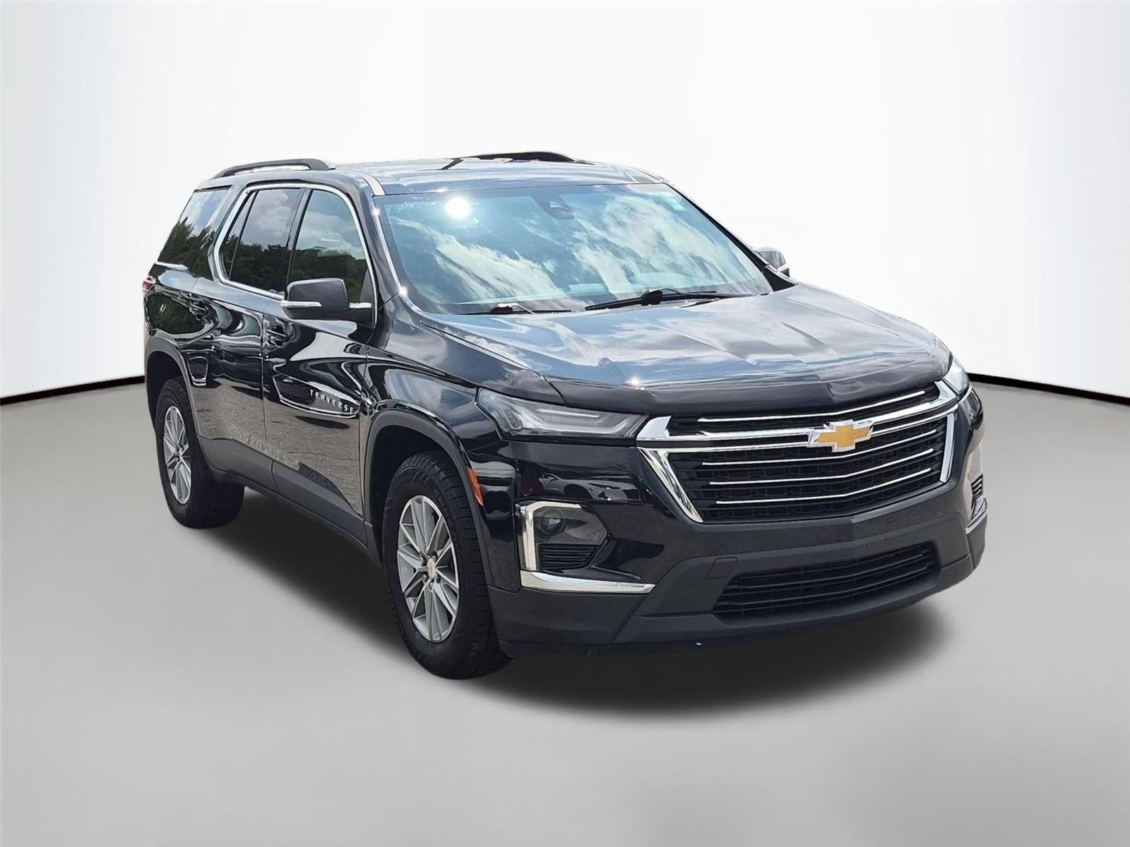 Used 2023 Mosaic Black Metallic Chevrolet LT Leather image 7