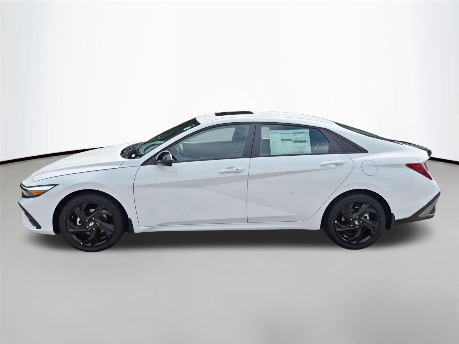 New 2026 Serenity White Hyundai SEL Sport Plus image 2