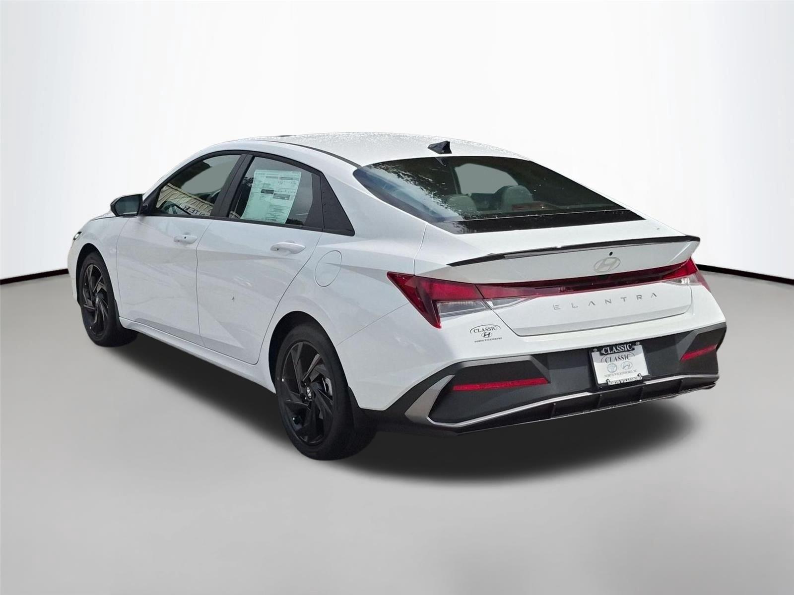 New 2026 Serenity White Hyundai SEL Sport Plus image 3