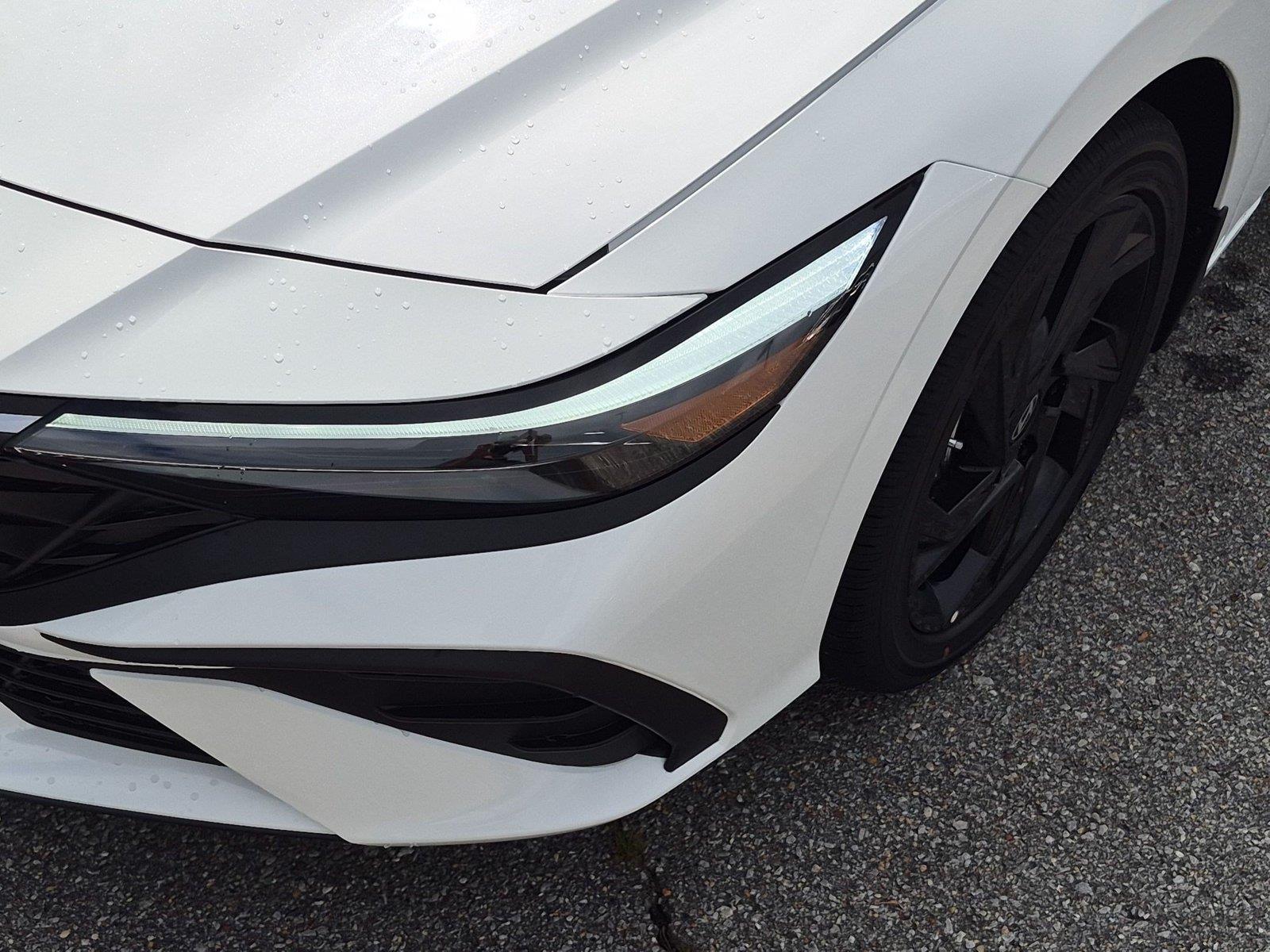 New 2026 Serenity White Hyundai SEL Sport Plus image 9