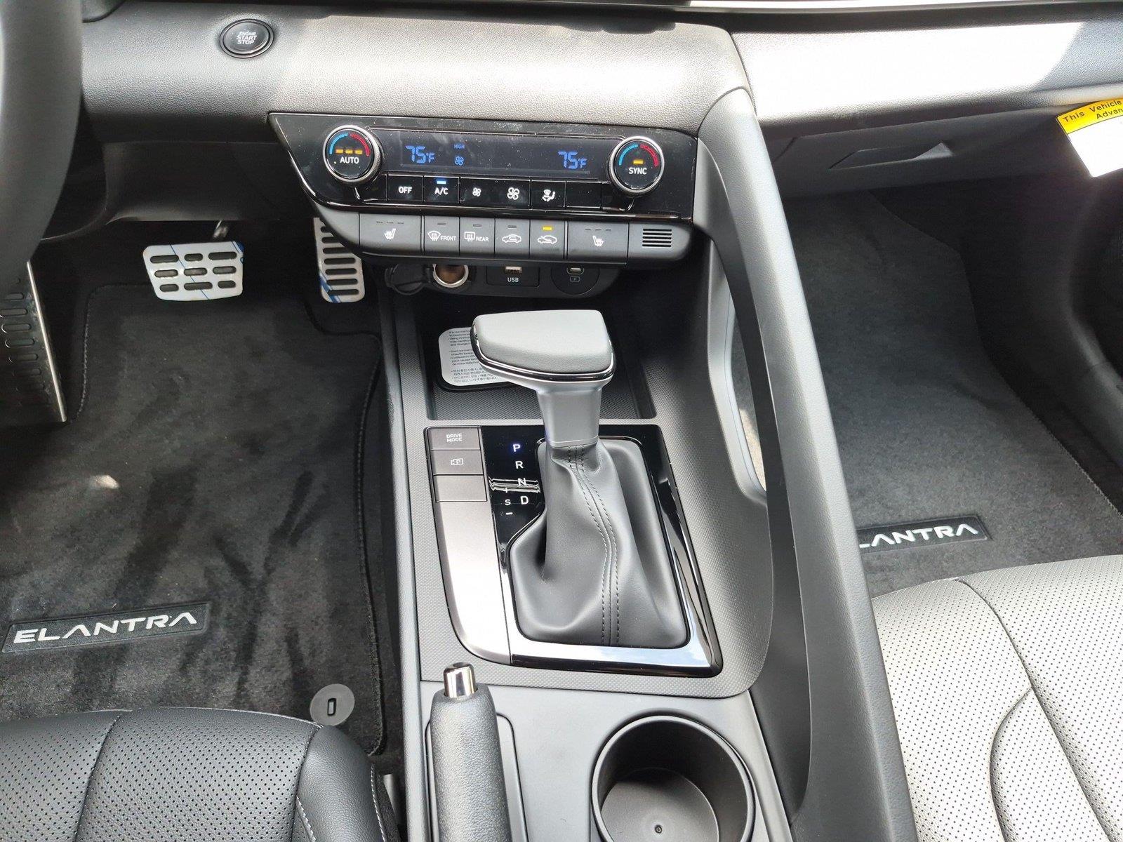 New 2026 Serenity White Hyundai SEL Sport Plus image 25