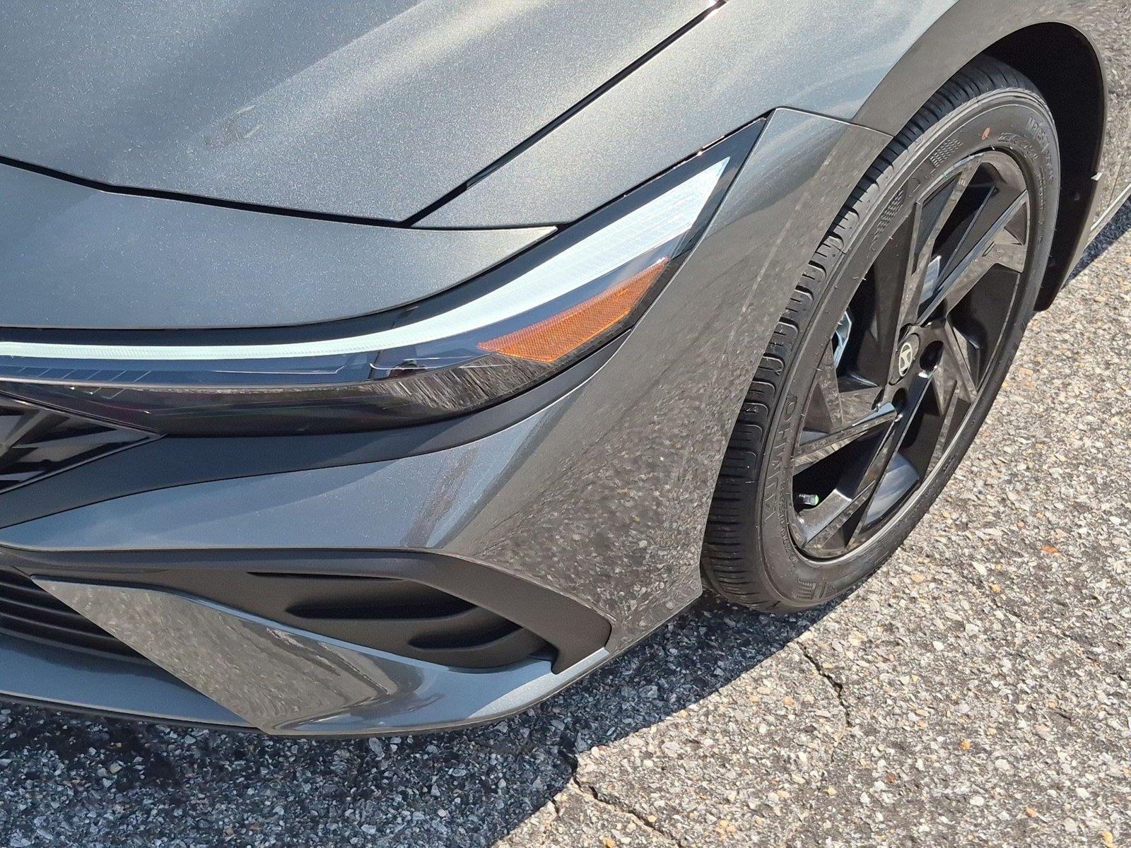 New 2026 Amazon Gray Hyundai SEL Sport Plus image 9