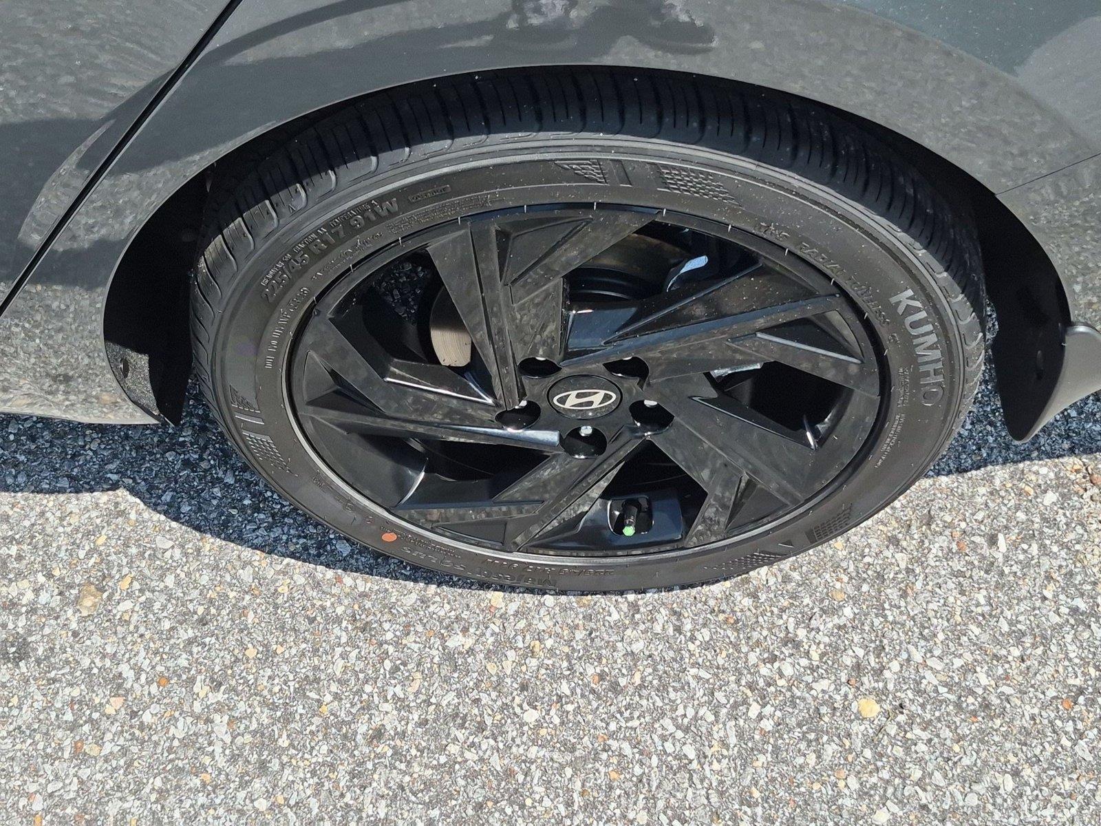 New 2026 Amazon Gray Hyundai SEL Sport Plus image 11