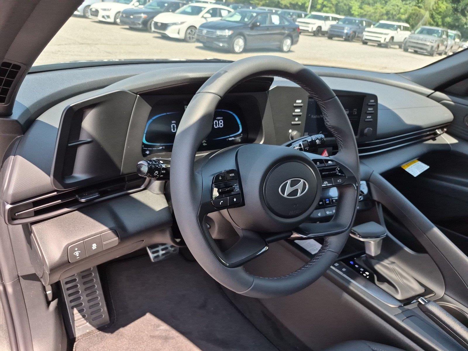 New 2026 Amazon Gray Hyundai SEL Sport Plus image 18