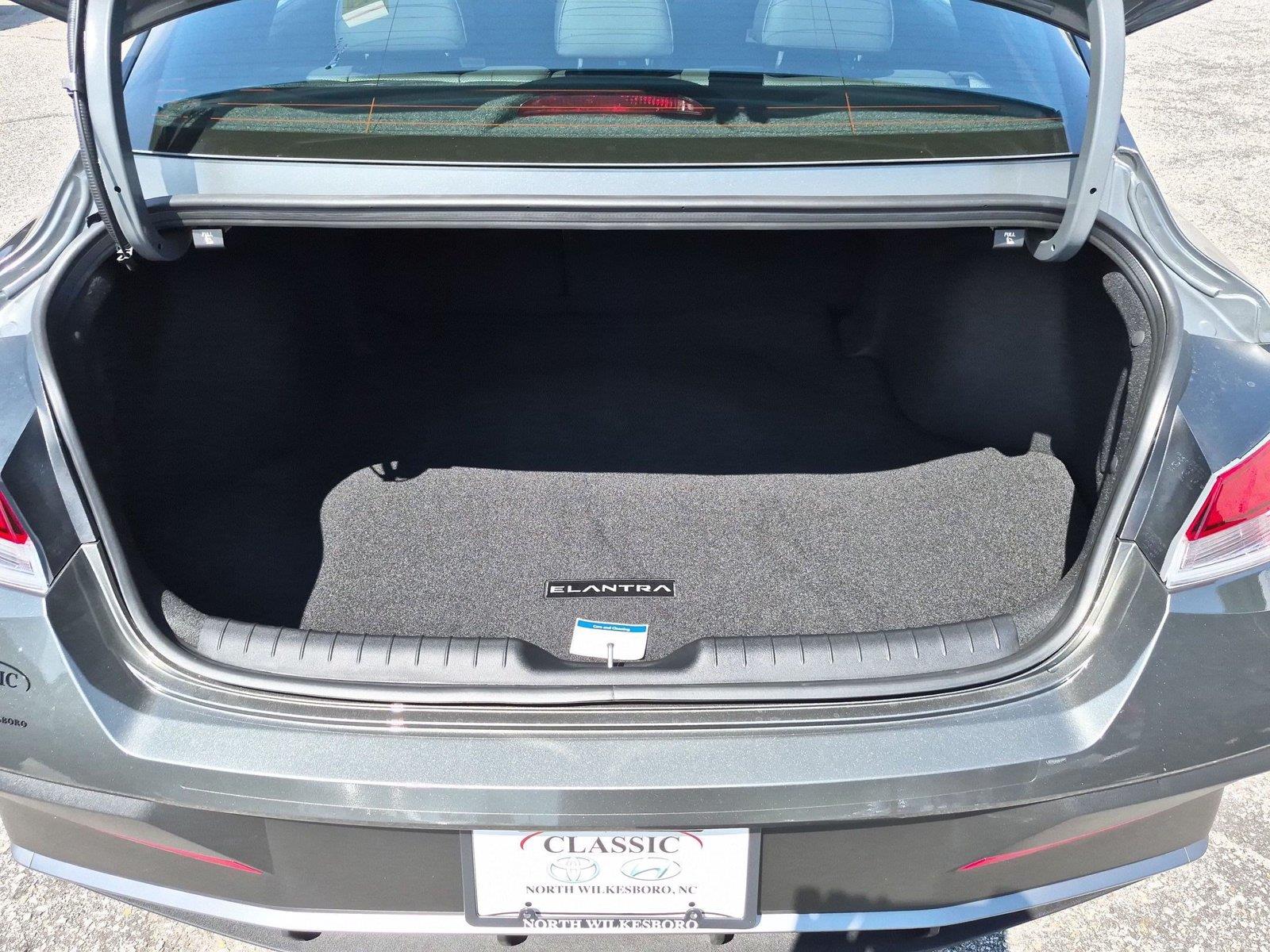 New 2026 Amazon Gray Hyundai SEL Sport Plus image 33