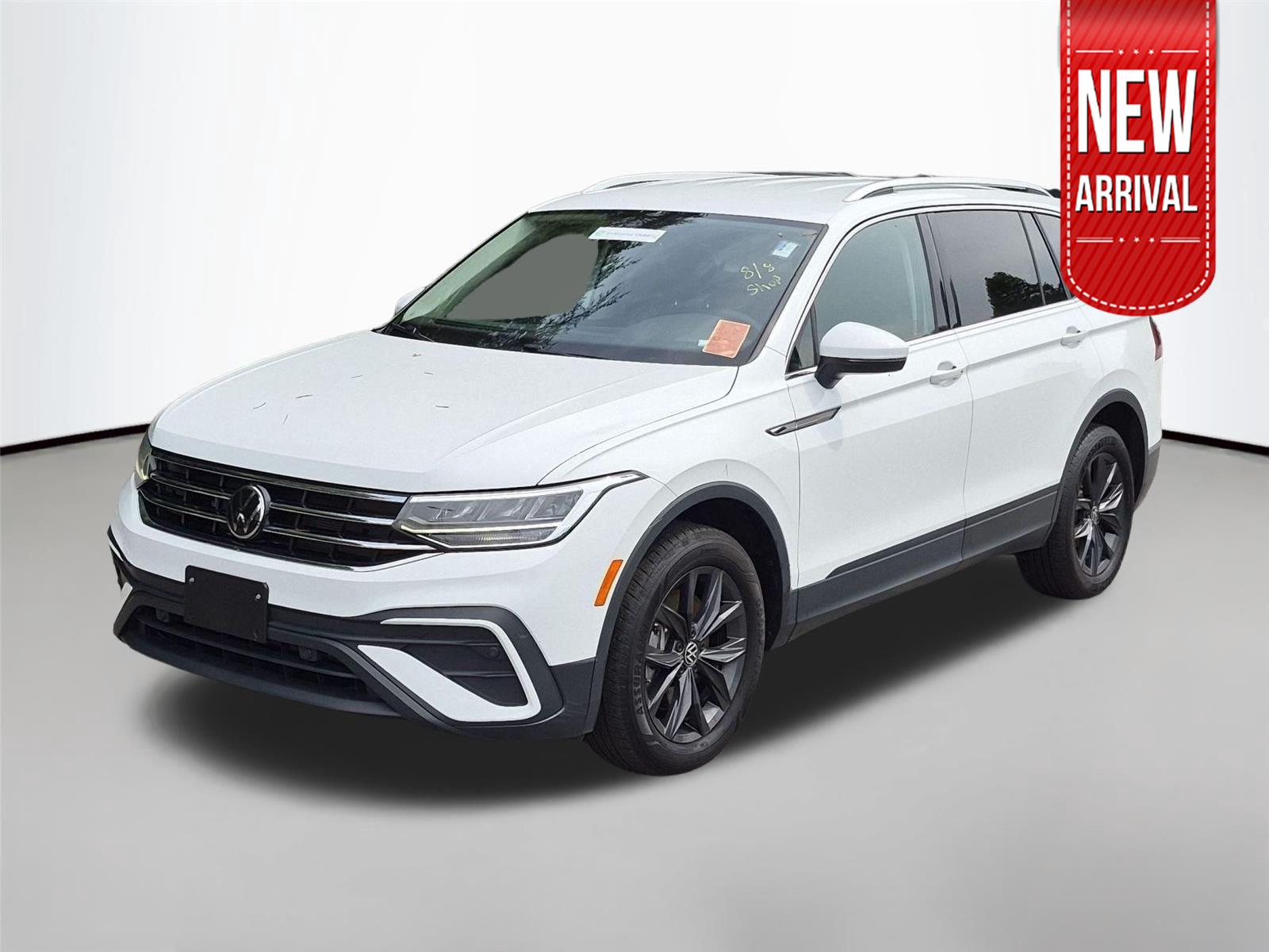 White 2024 Volkswagen Tiguan SUV / Crossover All-Wheel Drive 8-Speed Automatic