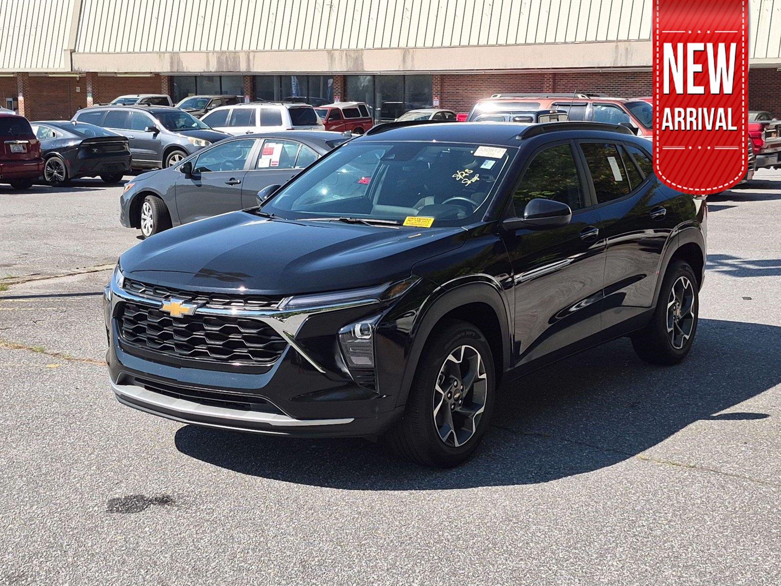 Mosaic Black Metallic 2025 Chevrolet Trax SUV / Crossover Front-Wheel Drive 6-Speed Automatic