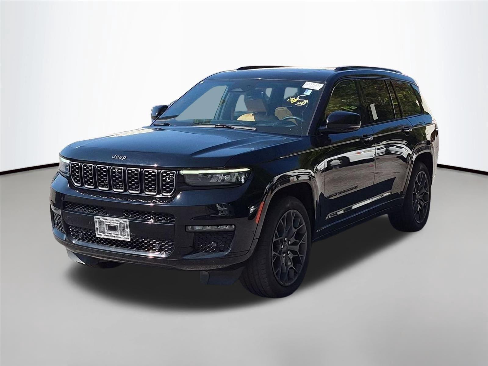 Diamond Black Crystal Pearlcoat 2023 Jeep Grand Cherokee L SUV / Crossover Four-Wheel Drive 8-Speed Automatic